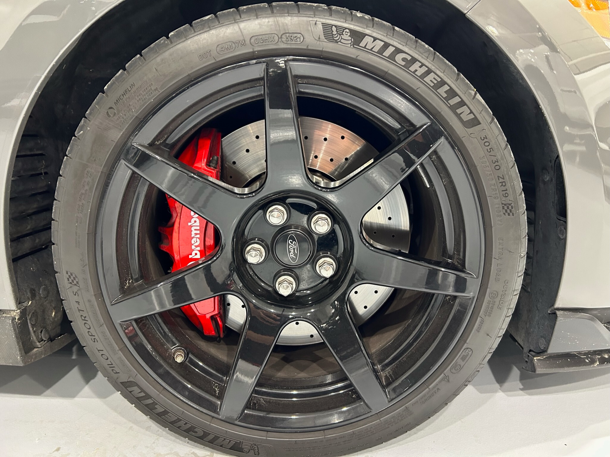 2018 Ford Shelby GT350 14