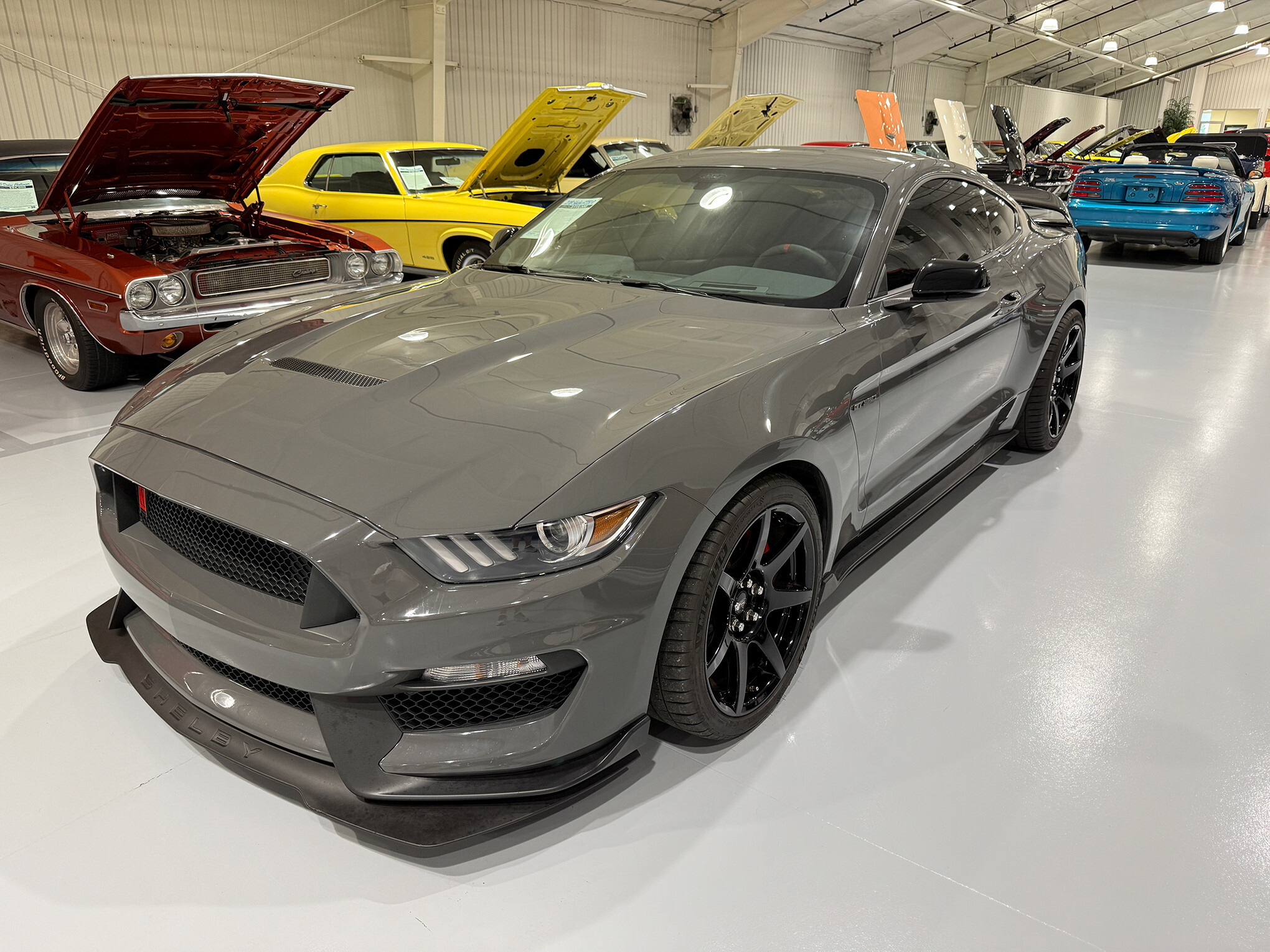 2018 Ford Shelby GT350 6