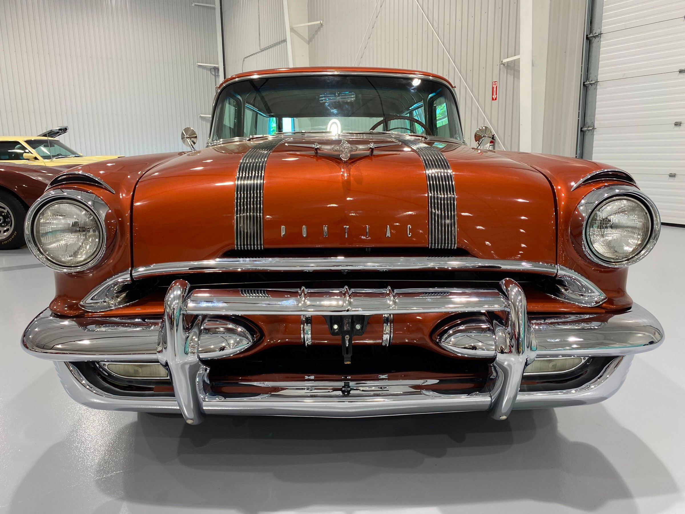 1955 Pontiac Star Chief Safari 6