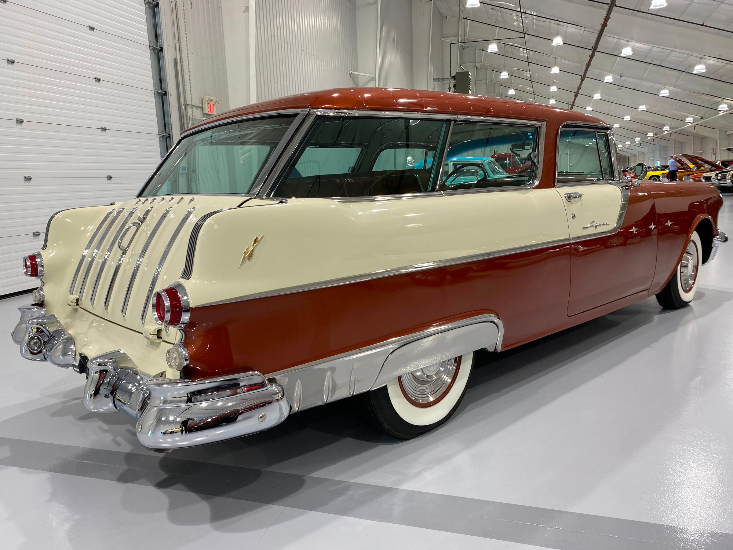 1955 Pontiac Star Chief Safari 4