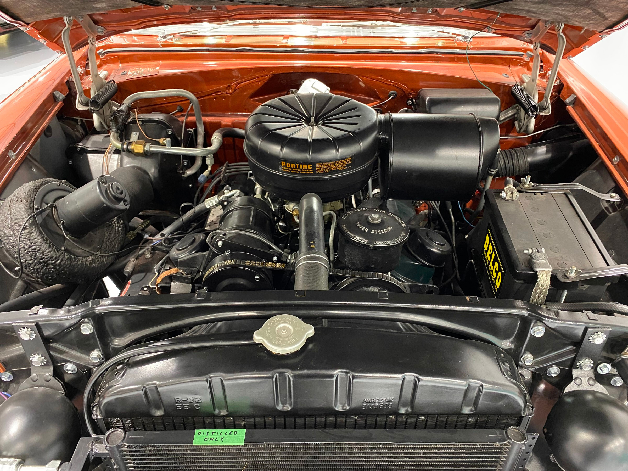 1955 Pontiac Star Chief Safari 17
