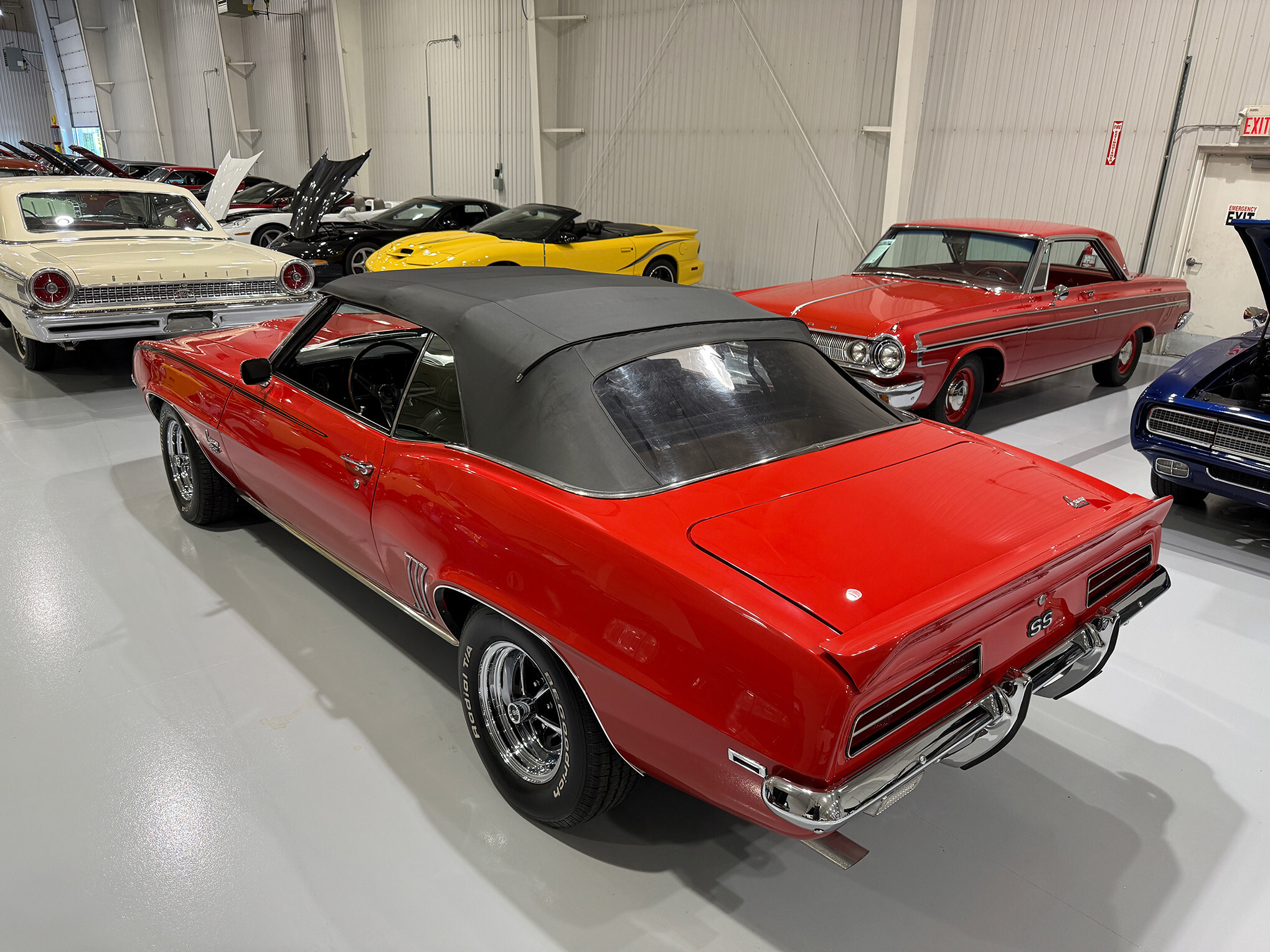 1969 Chevrolet Camaro SS/RS 5