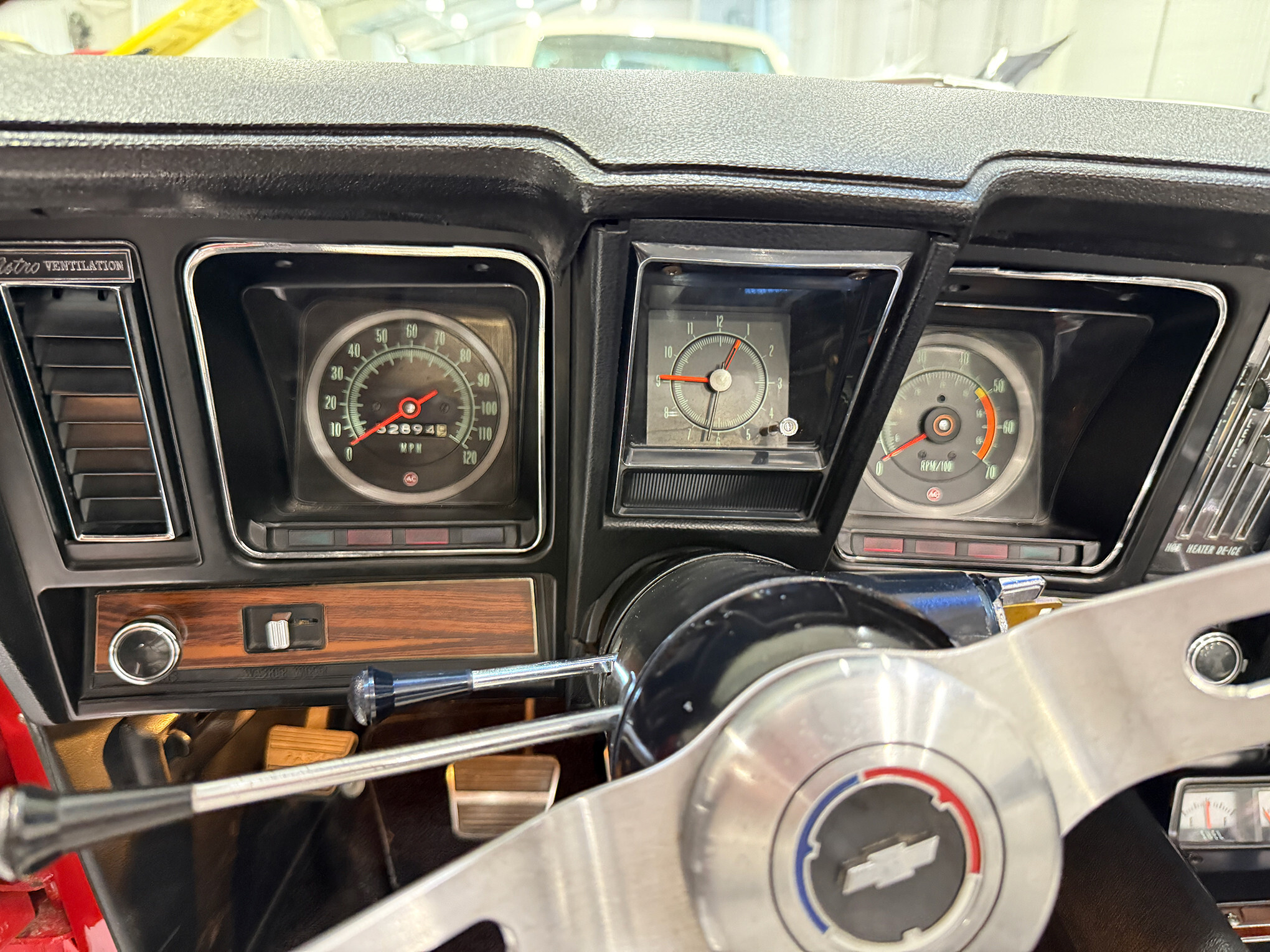 1969 Chevrolet Camaro SS/RS 25