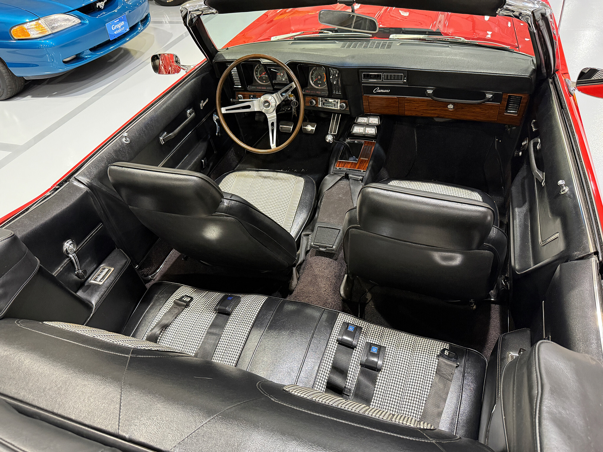 1969 Chevrolet Camaro SS/RS 20