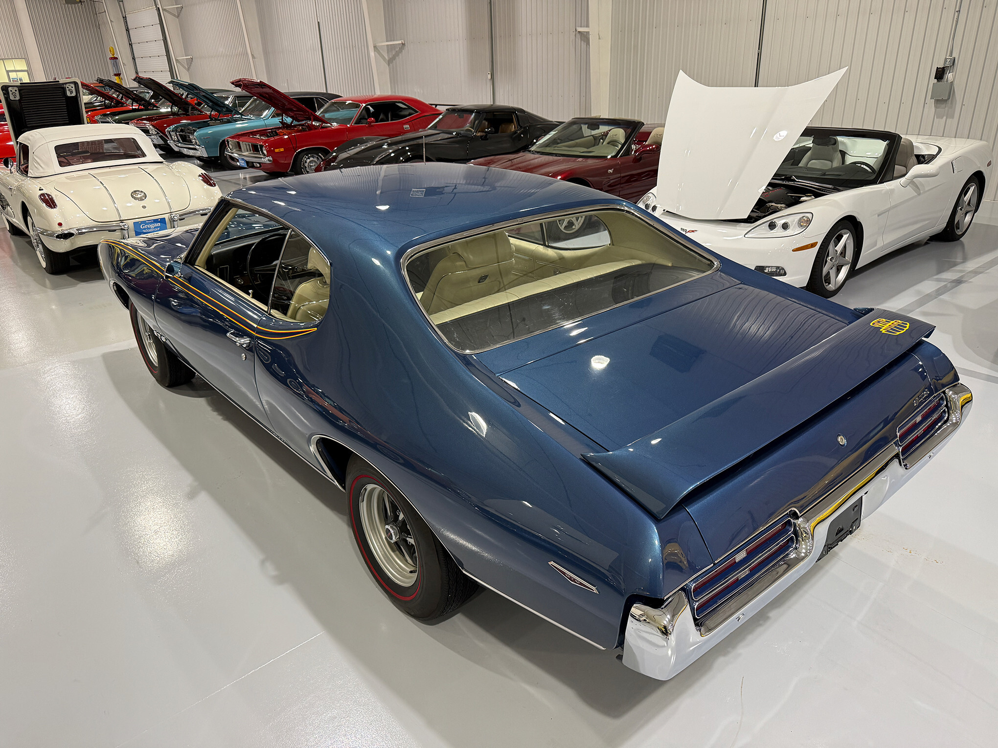 1969 Pontiac GTO Judge 5