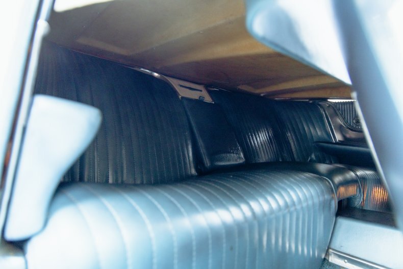 1964 Ford Thunderbird 151