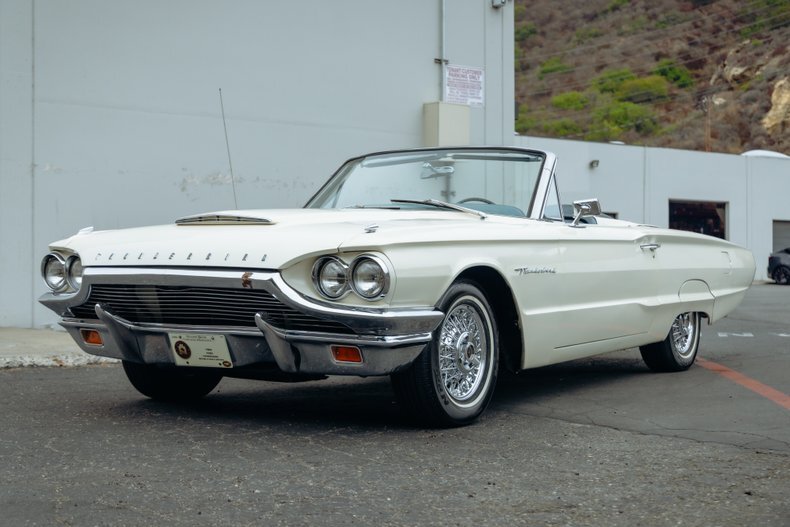 1964 Ford Thunderbird 7