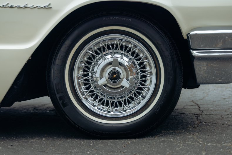 1964 Ford Thunderbird 67