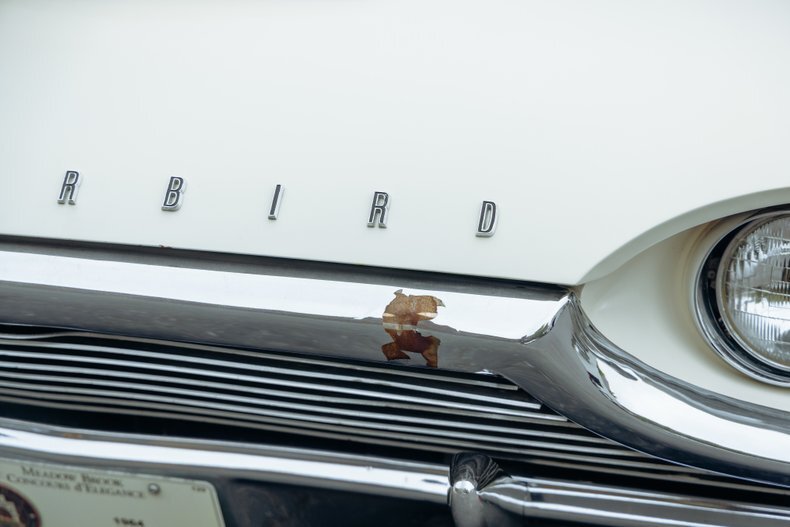 1964 Ford Thunderbird 89