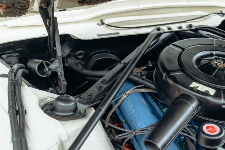 1964 Ford Thunderbird 229