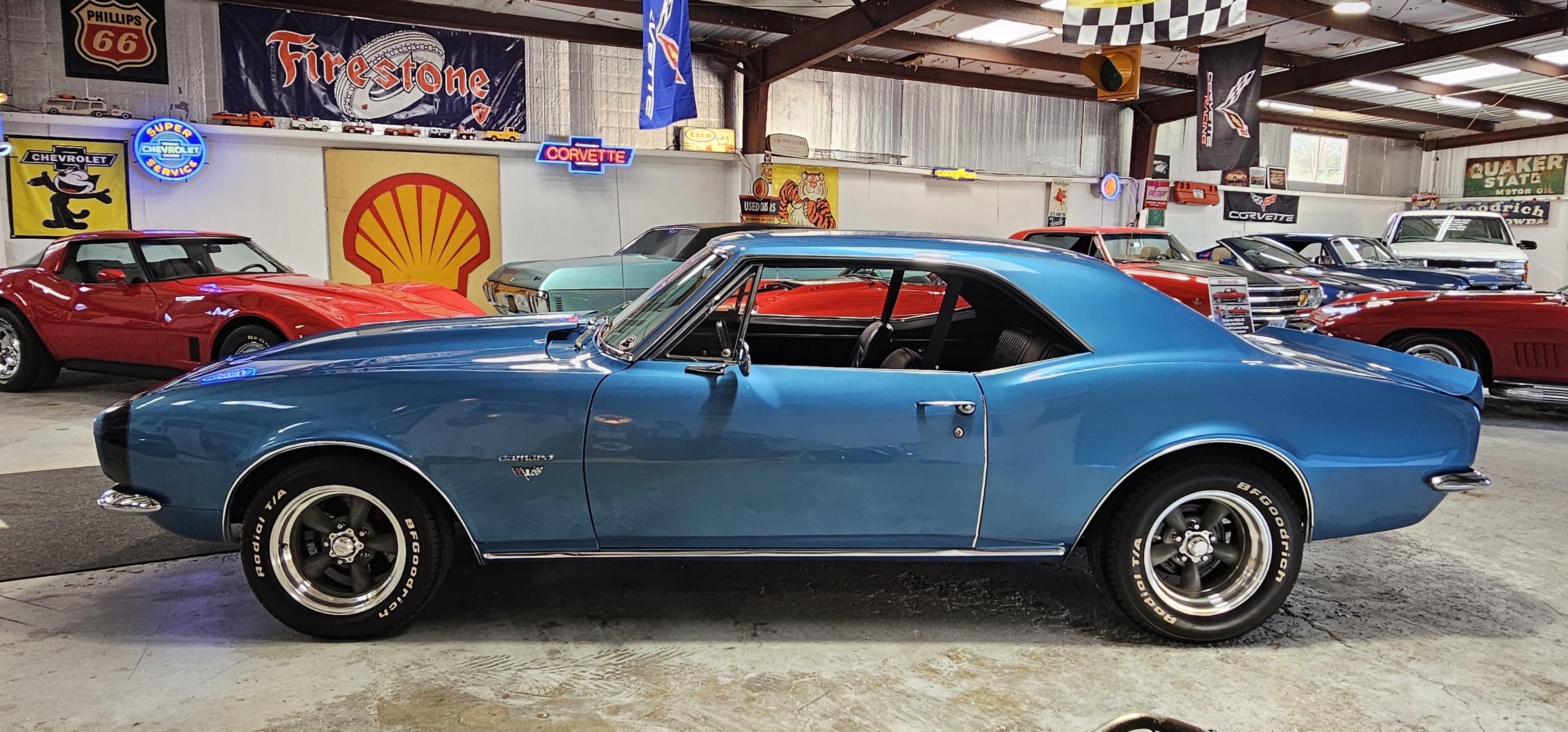 1967 Chevrolet Camaro 16
