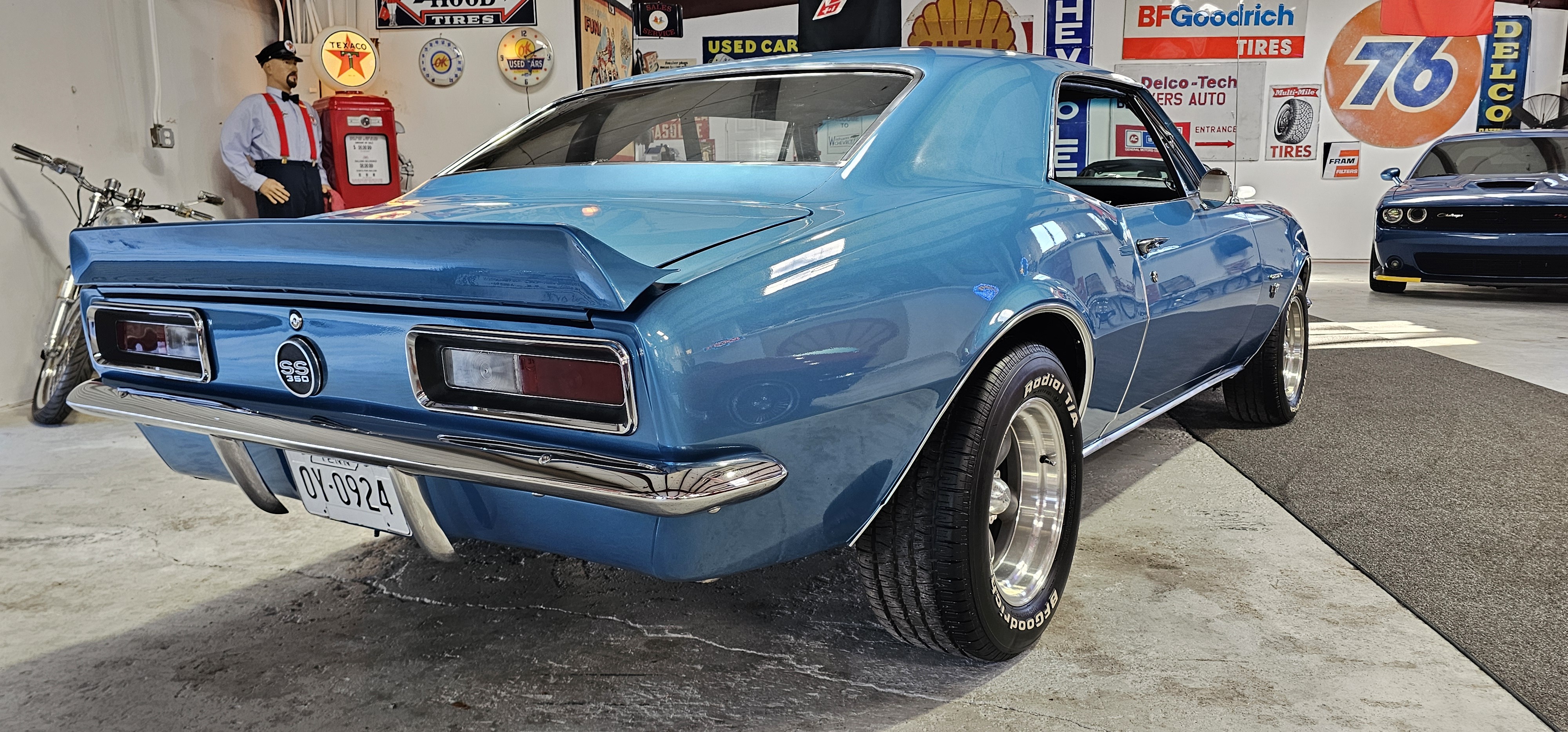 1967 Chevrolet Camaro 21