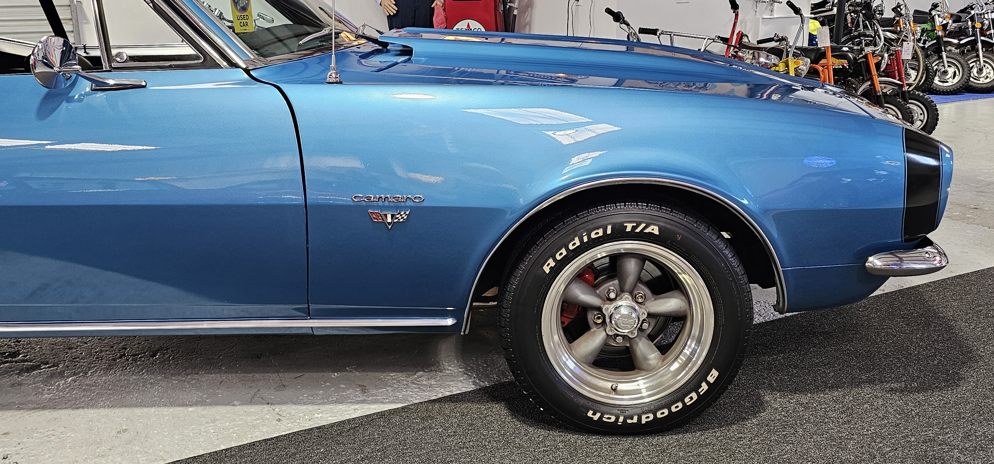 1967 Chevrolet Camaro 30