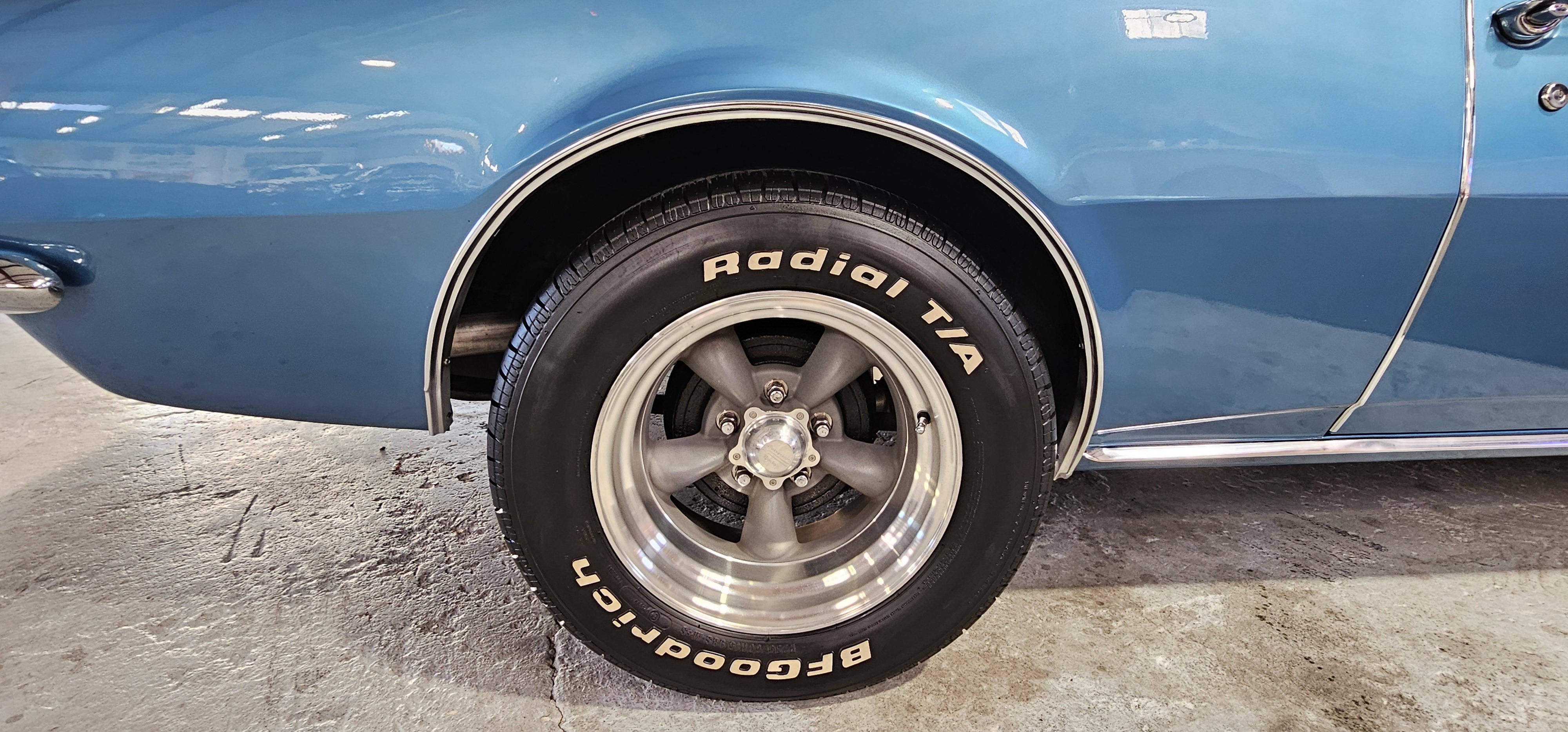 1967 Chevrolet Camaro 39