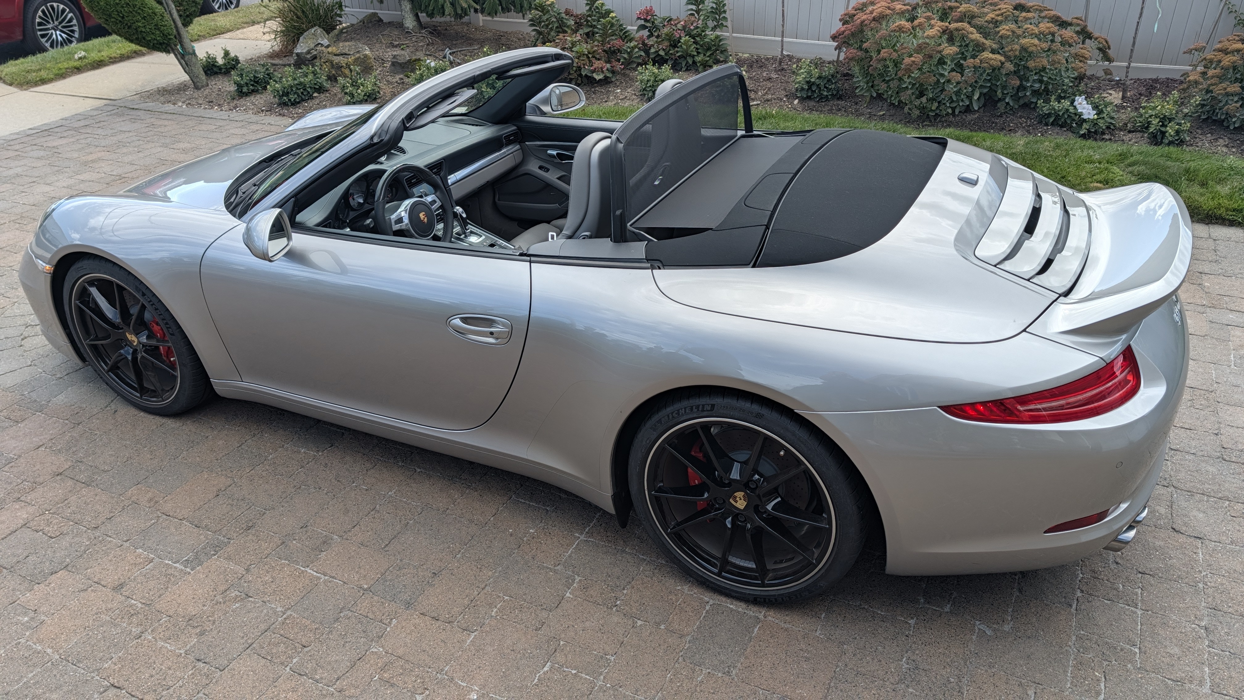 2013 Porsche 911 11