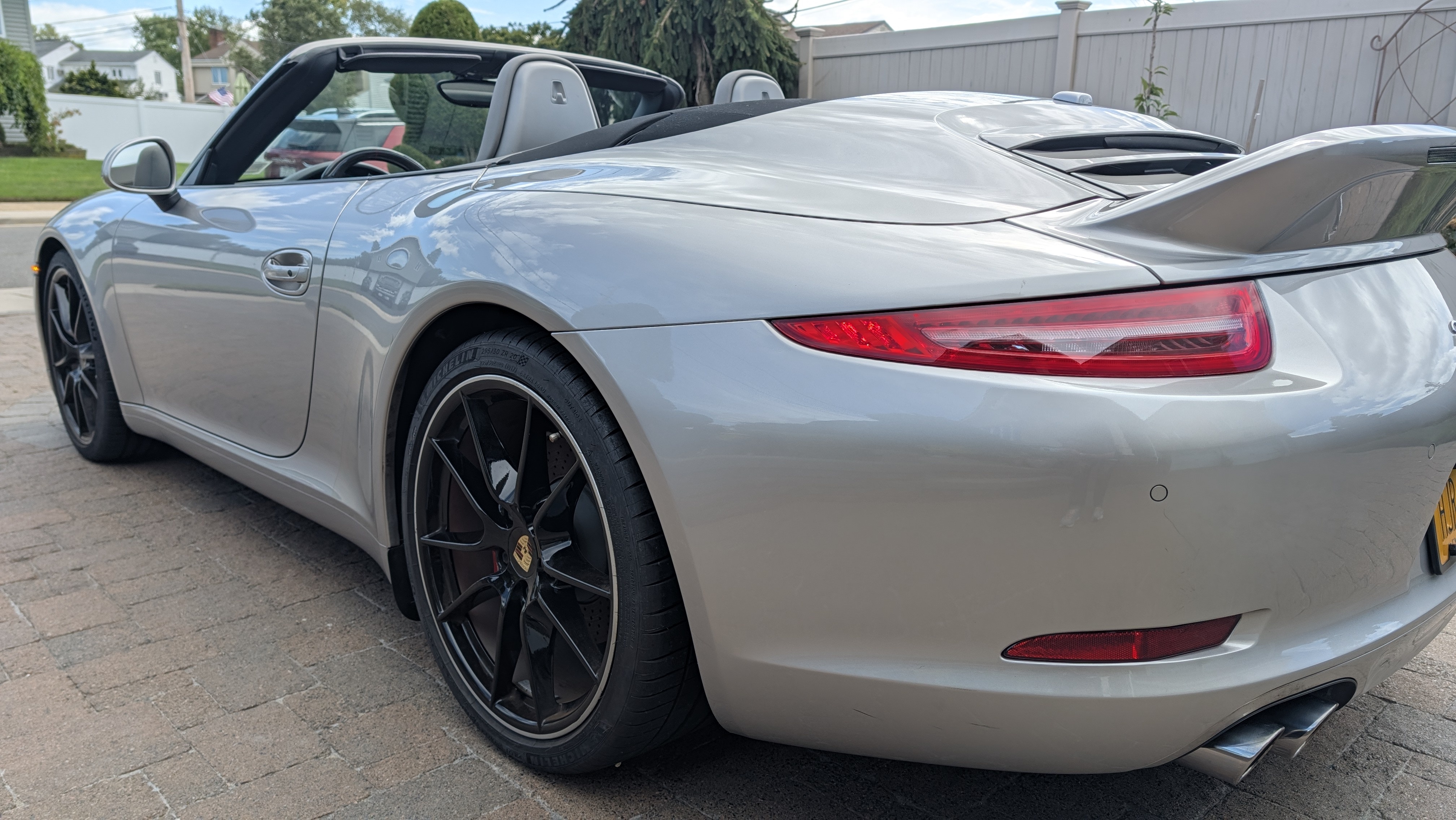 2013 Porsche 911 27