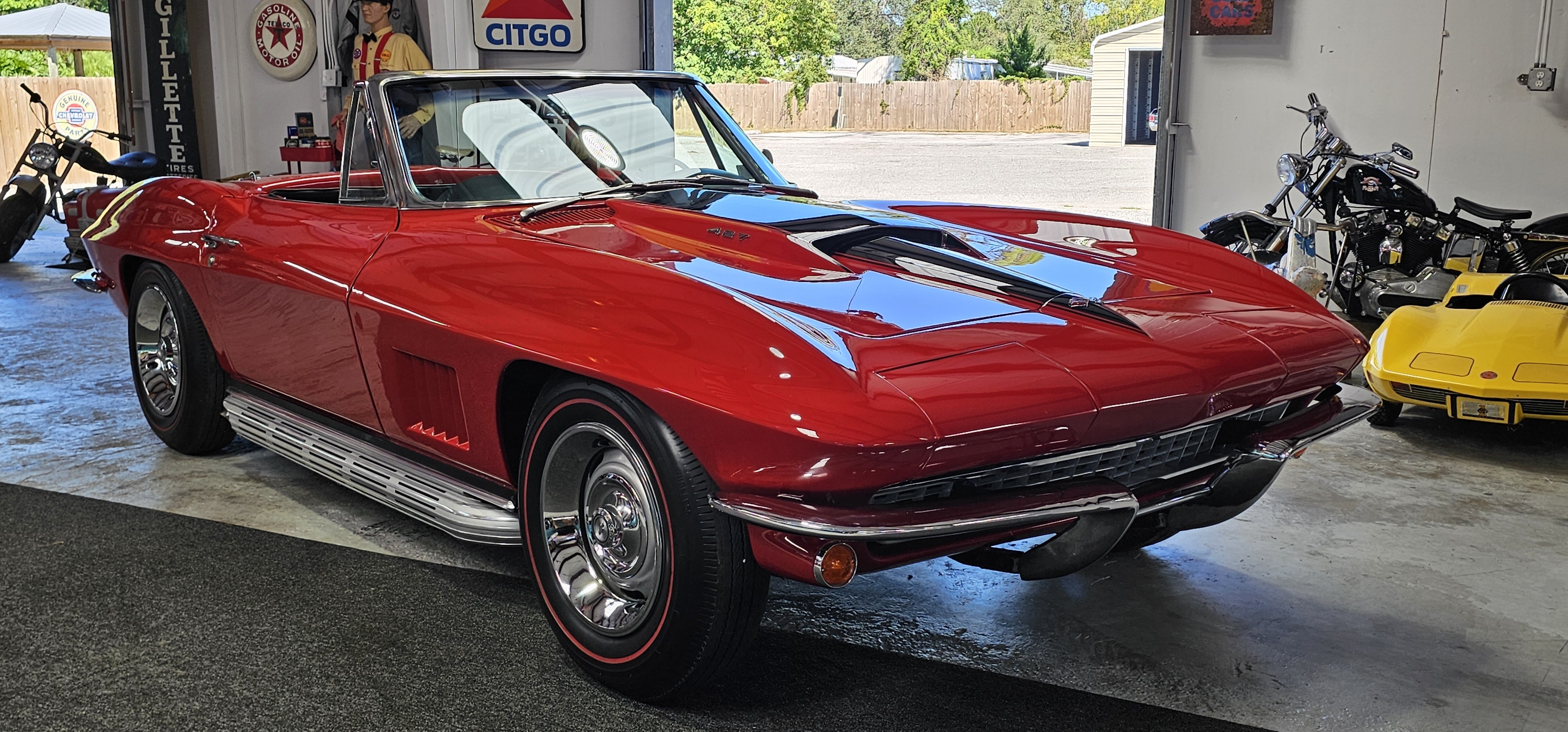 1967 CHEVROLET CORVETTE 7