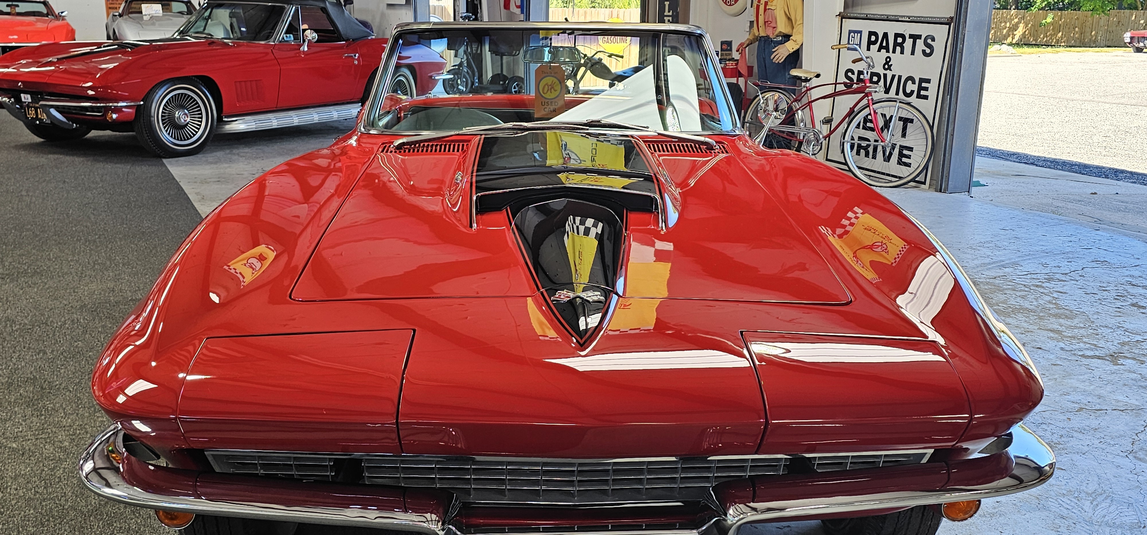 1967 CHEVROLET CORVETTE 11