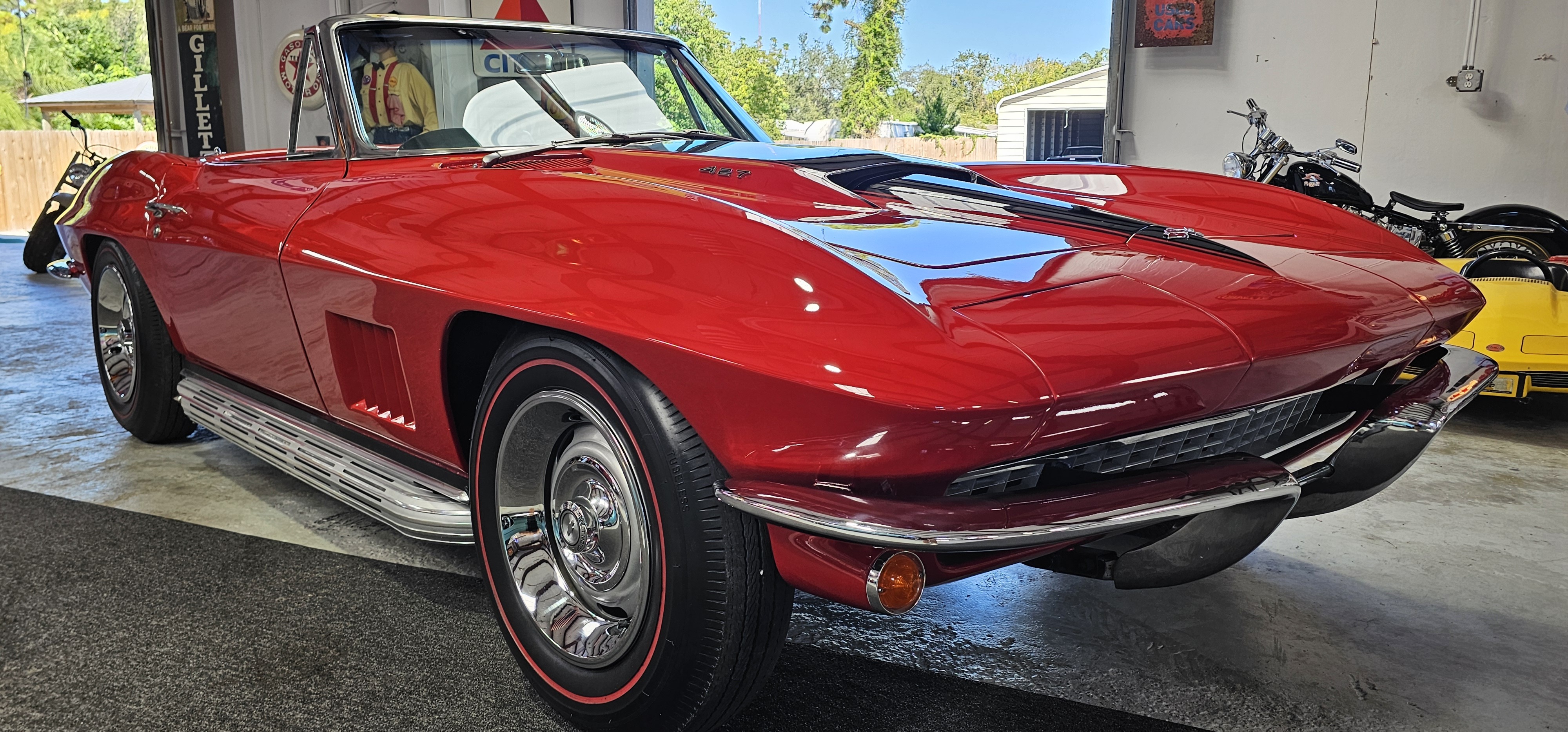 1967 CHEVROLET CORVETTE 26