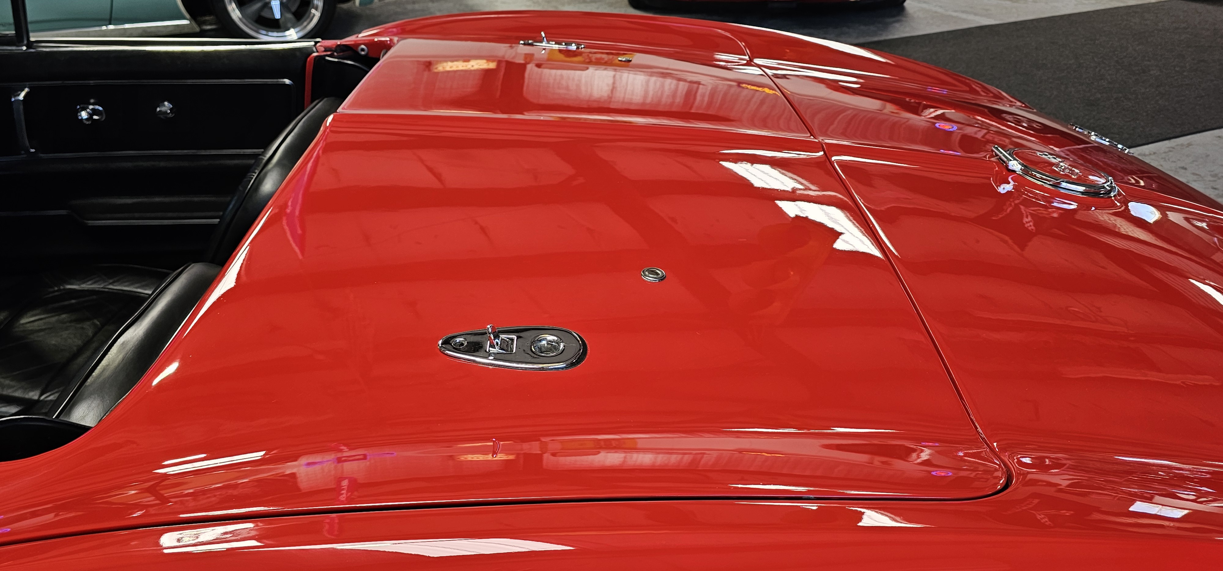 1967 CHEVROLET CORVETTE 35