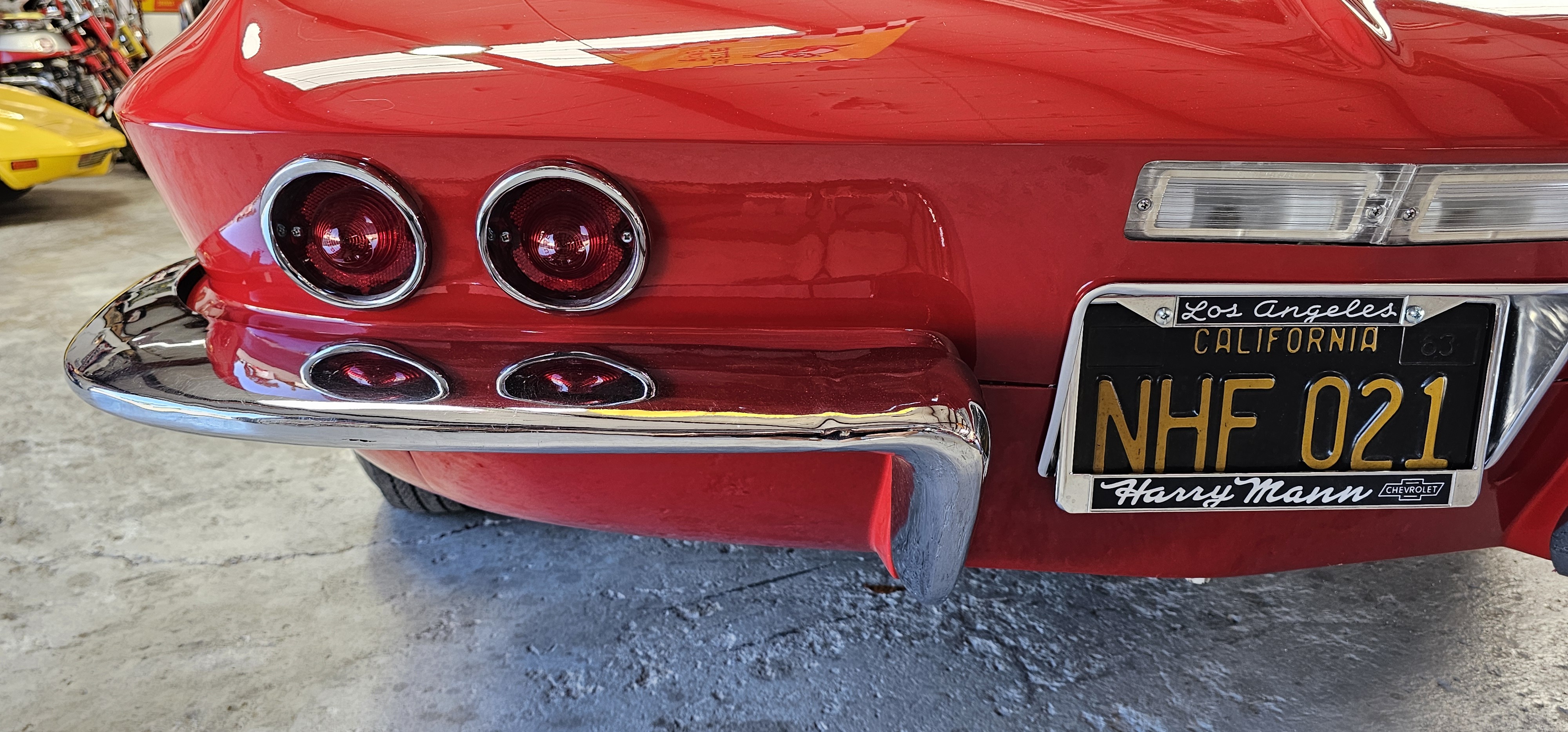 1967 CHEVROLET CORVETTE 55