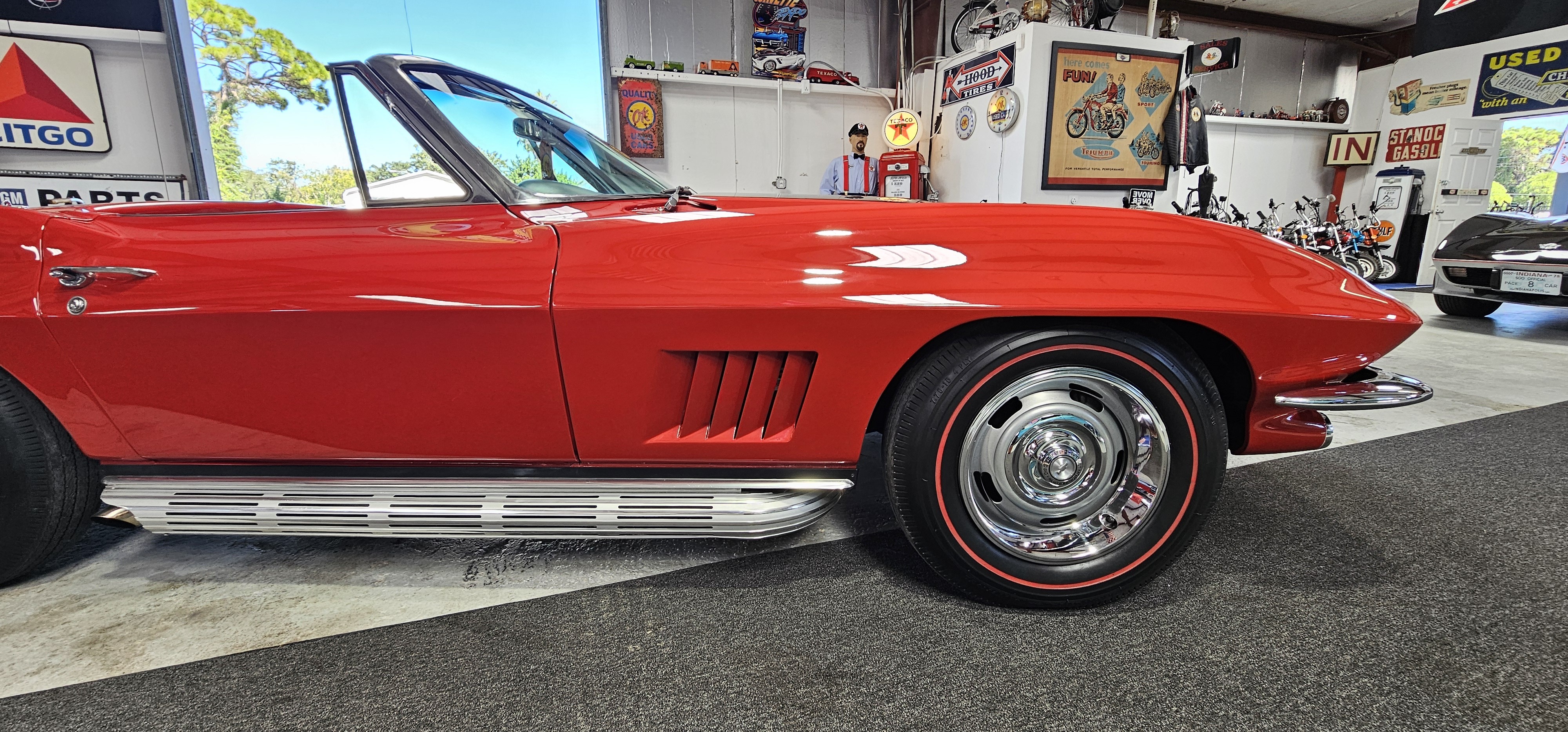 1967 CHEVROLET CORVETTE 61
