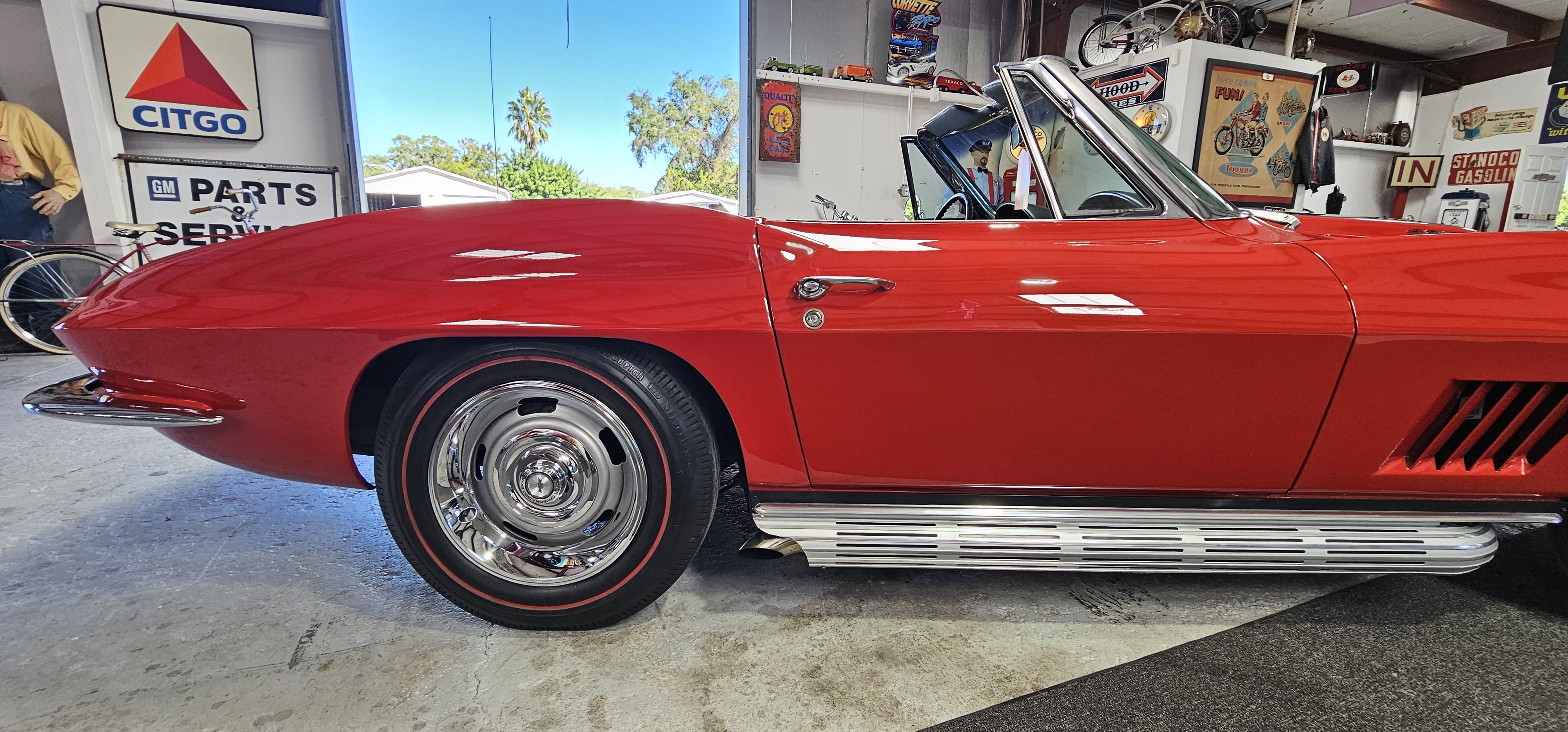 1967 CHEVROLET CORVETTE 62