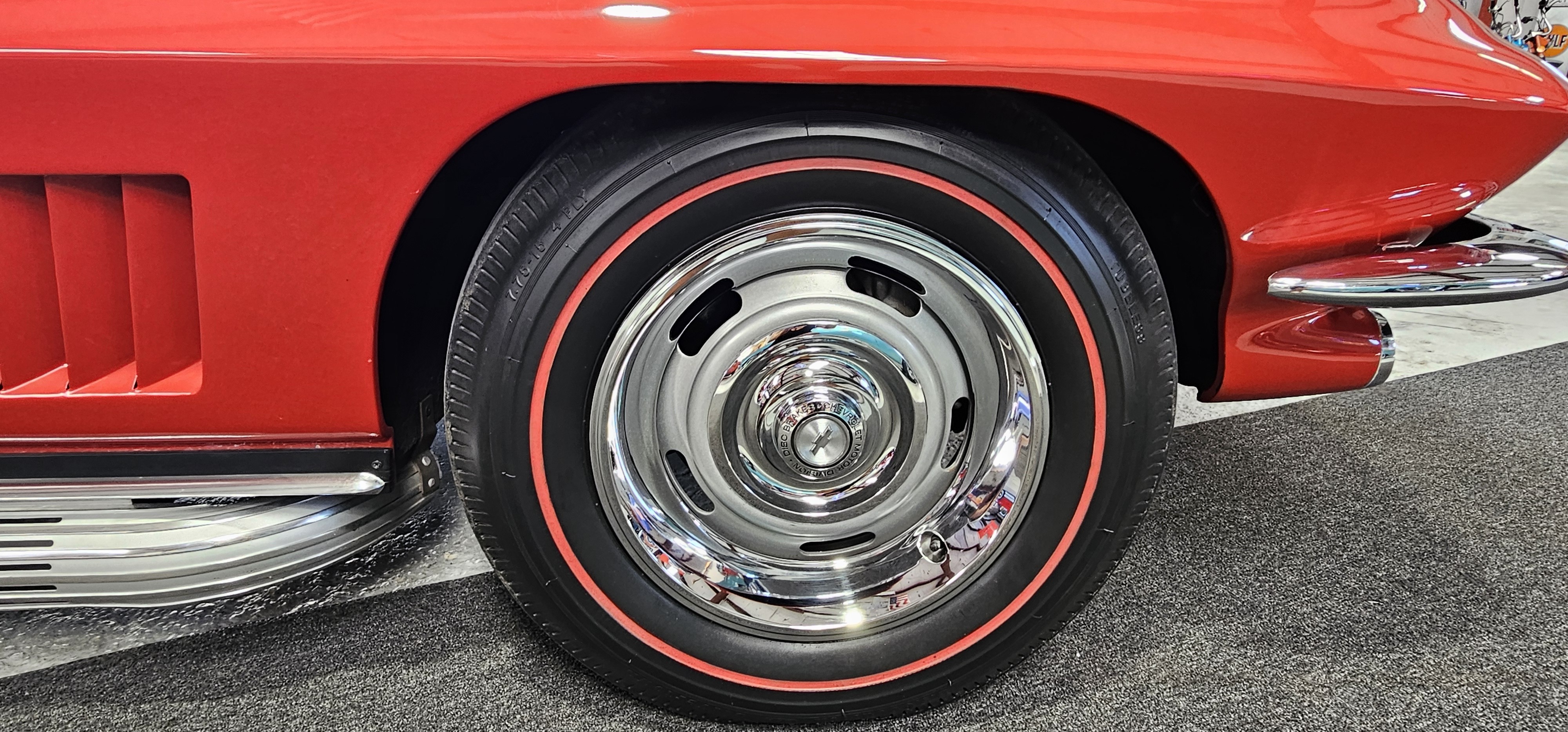 1967 CHEVROLET CORVETTE 72
