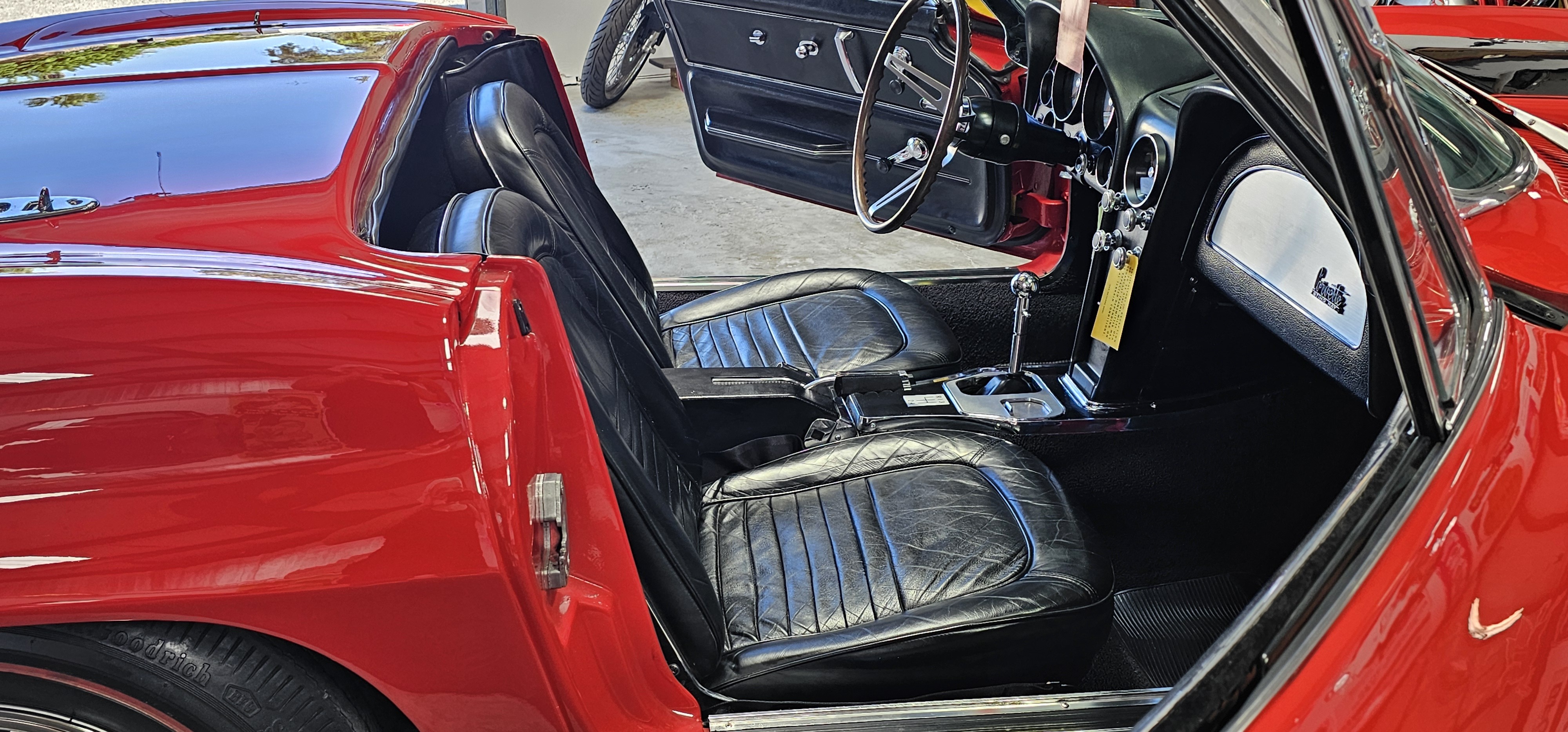 1967 CHEVROLET CORVETTE 83