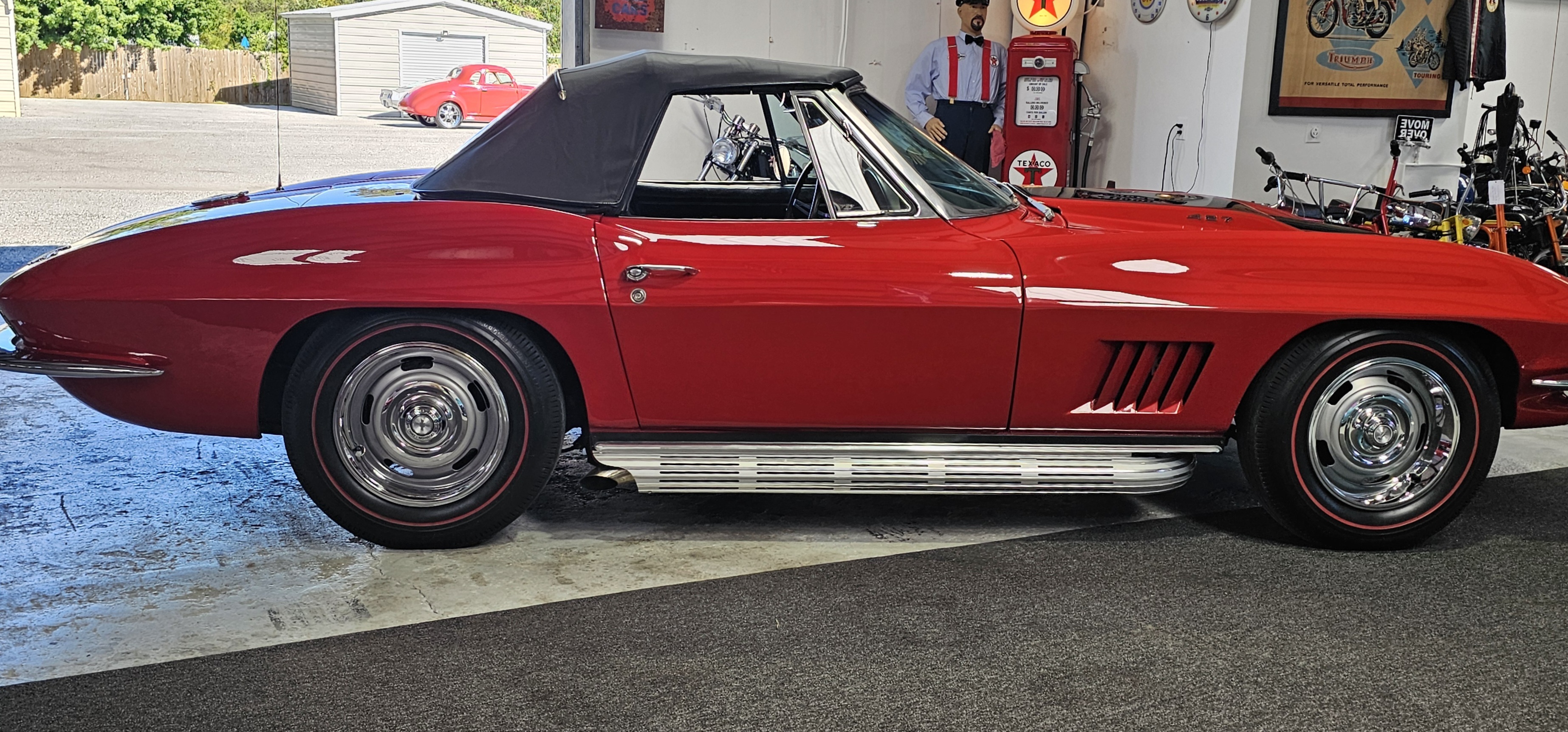 1967 CHEVROLET CORVETTE 126