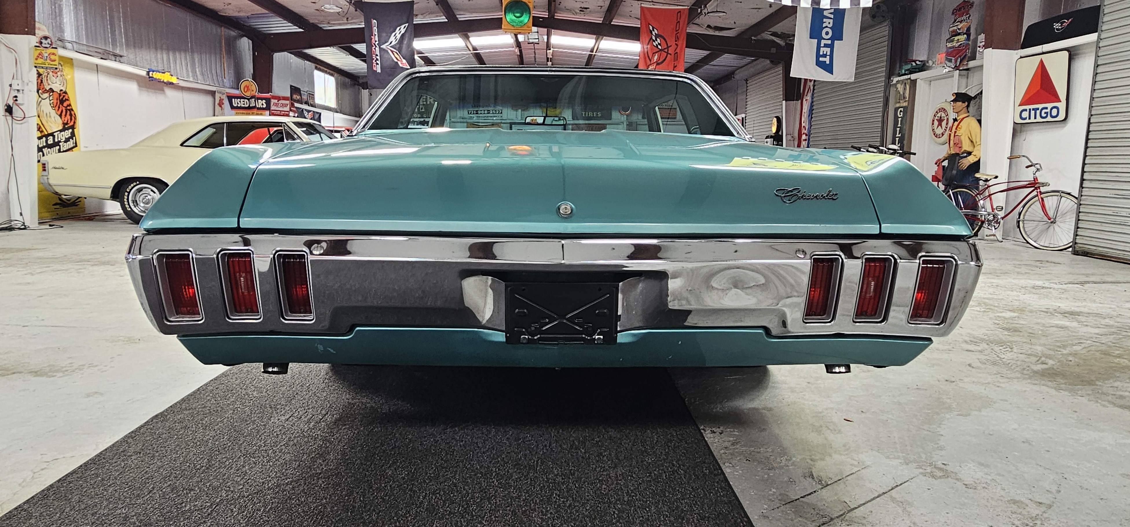 1970 CHEVROLET IMPALA CLASSIC 5