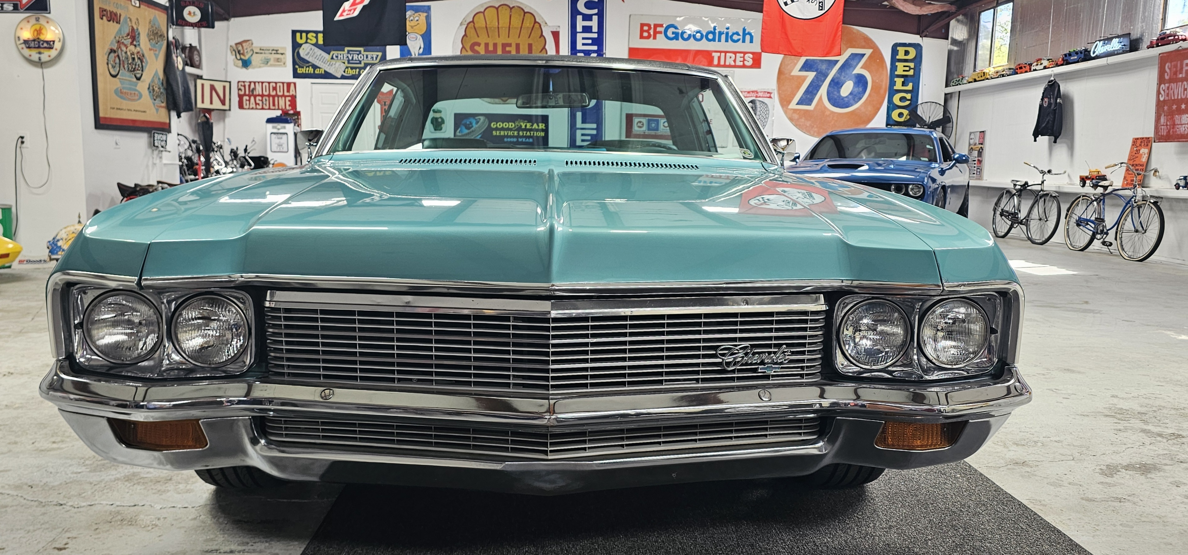 1970 CHEVROLET IMPALA CLASSIC 11
