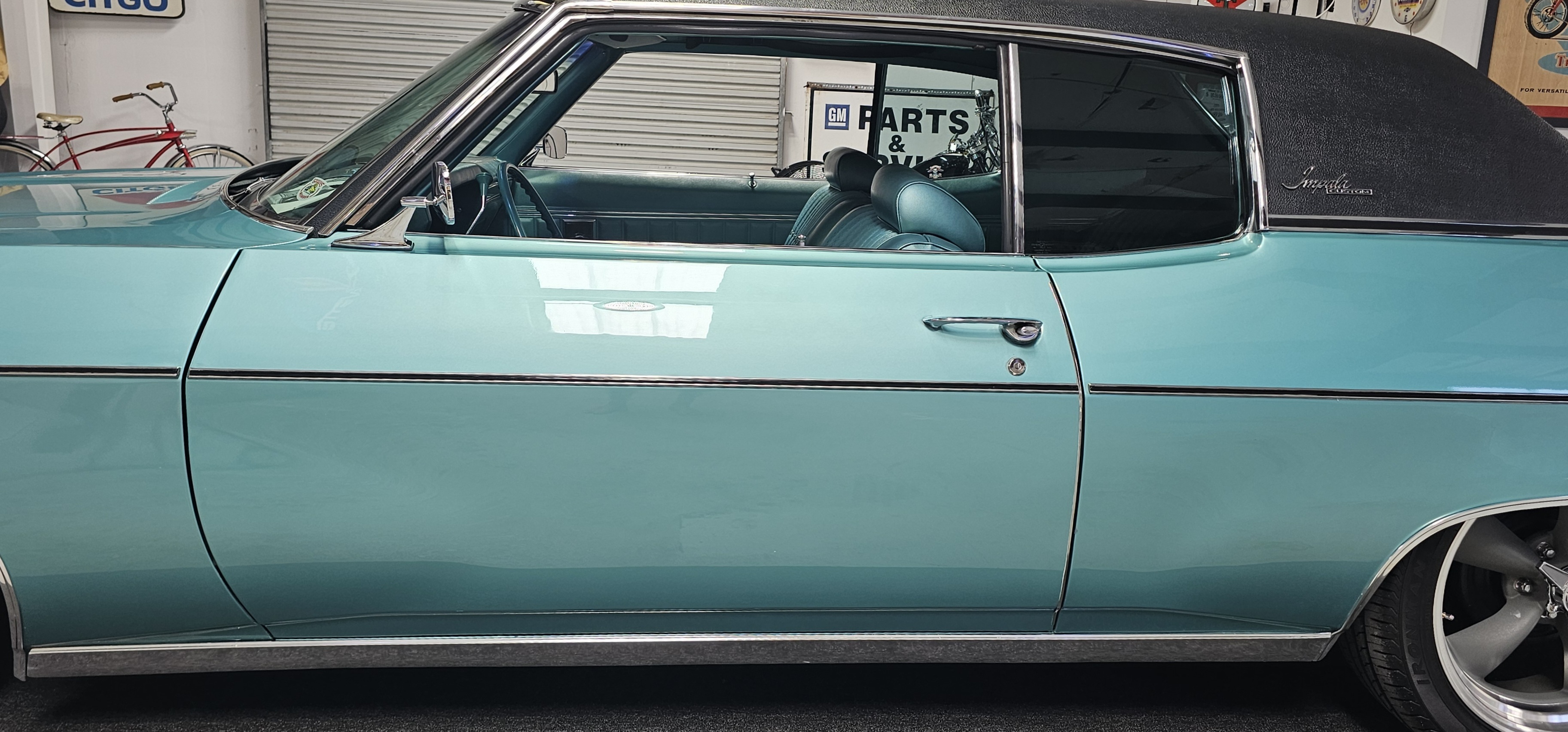 1970 CHEVROLET IMPALA CLASSIC 37