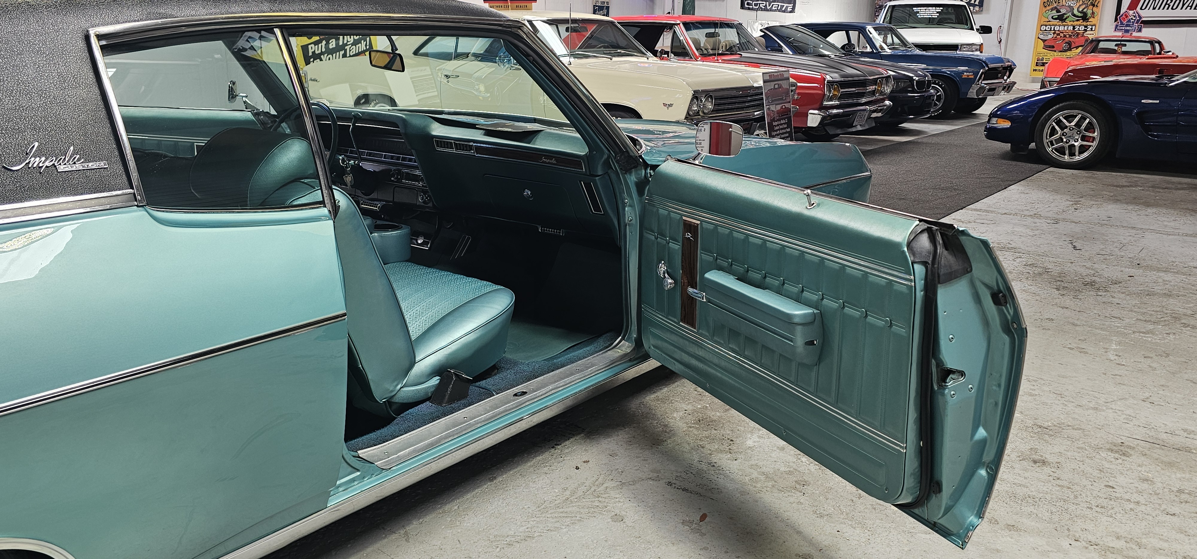 1970 CHEVROLET IMPALA CLASSIC 76