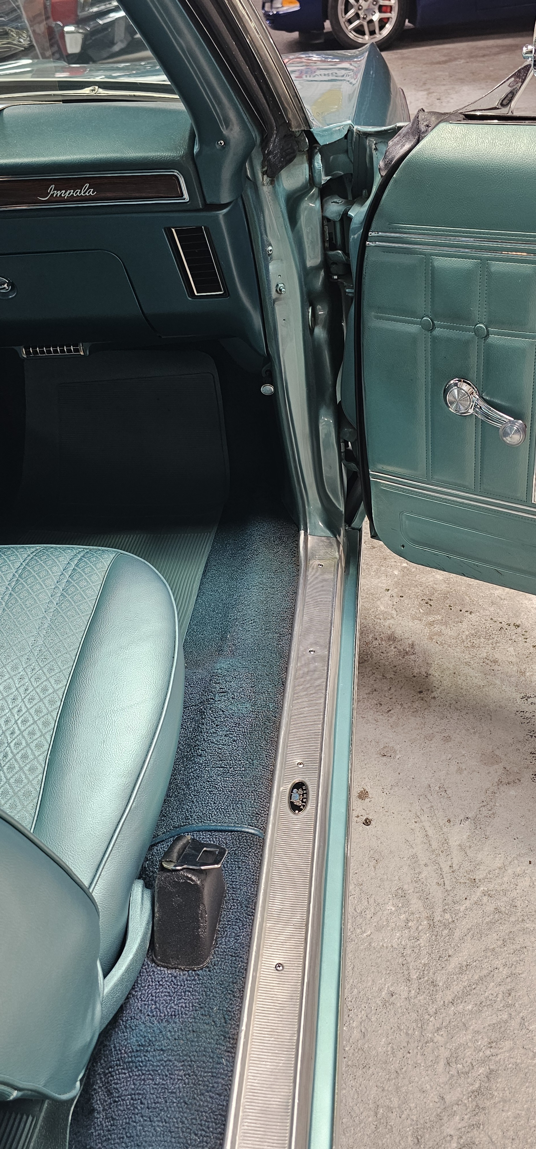 1970 CHEVROLET IMPALA CLASSIC 79