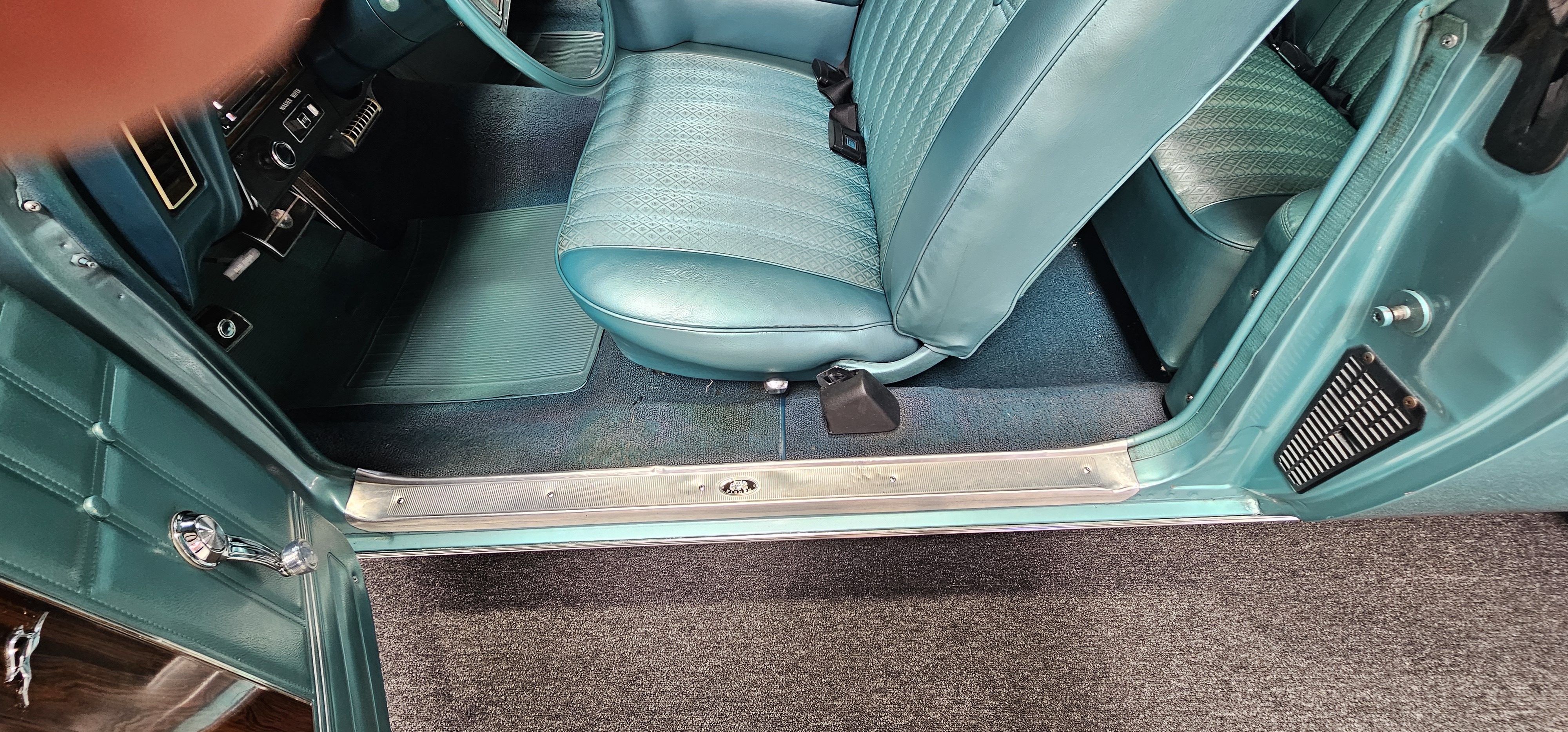 1970 CHEVROLET IMPALA CLASSIC 92