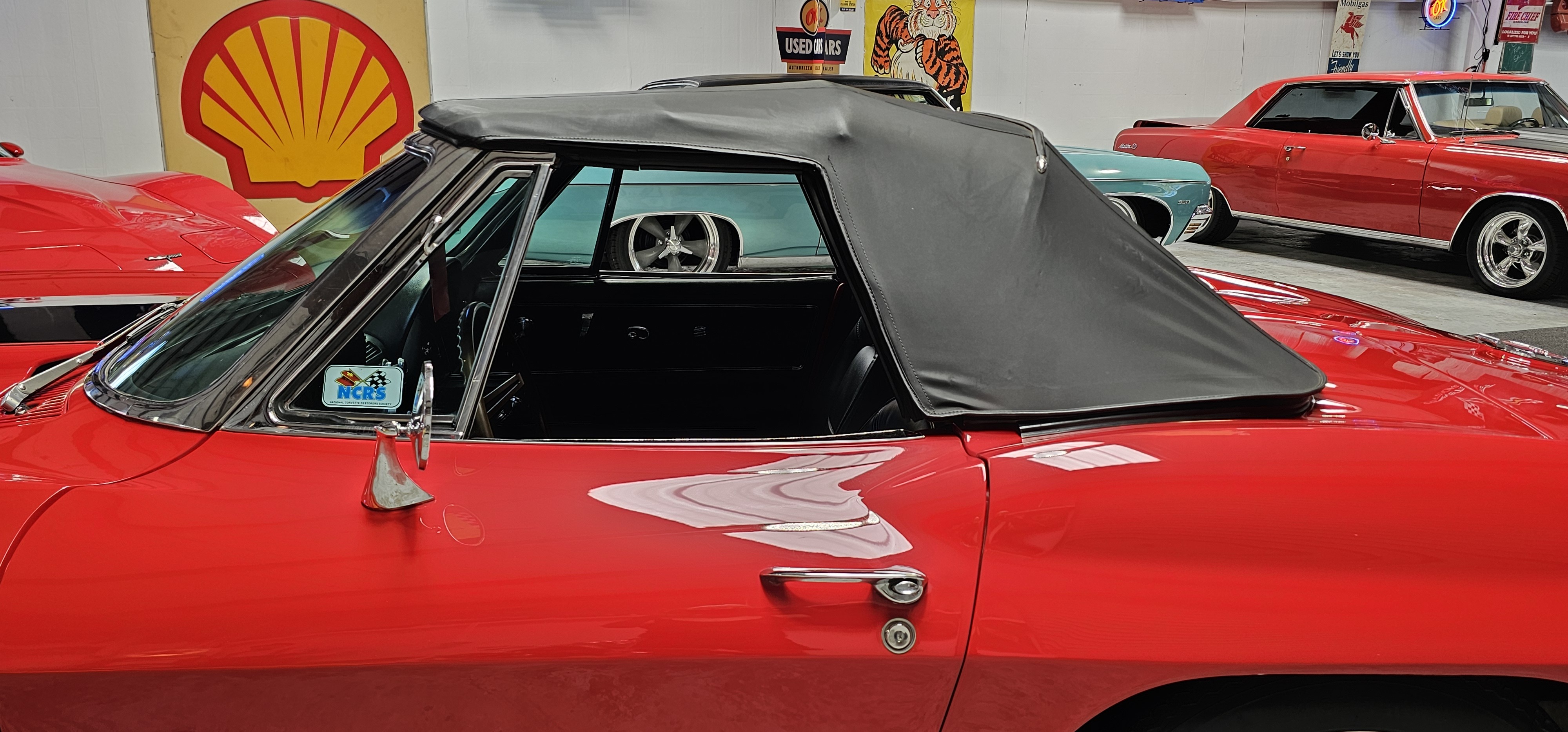 1967 CHEVROLET CORVETTE STINGRAY 19