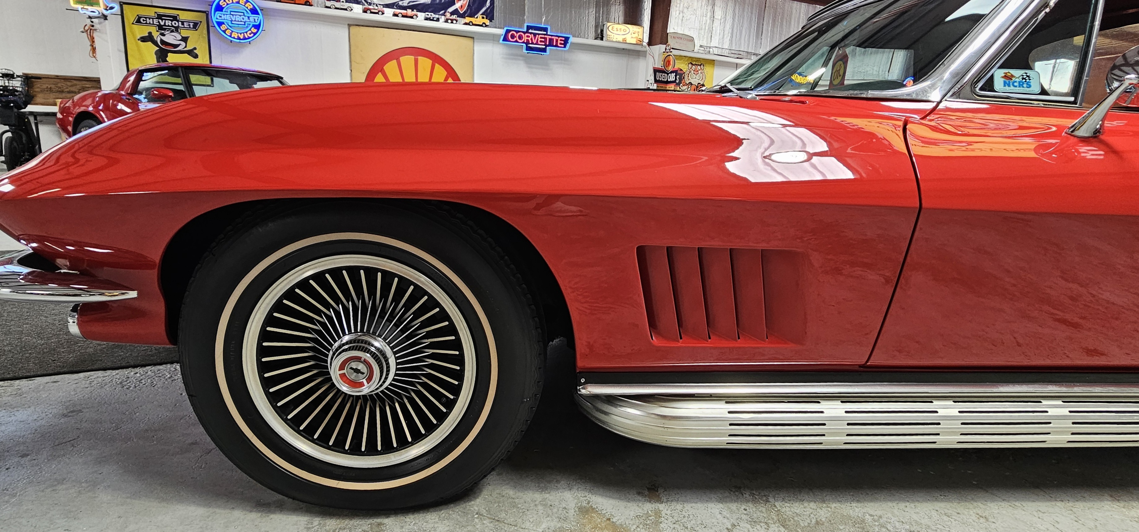 1967 CHEVROLET CORVETTE STINGRAY 29