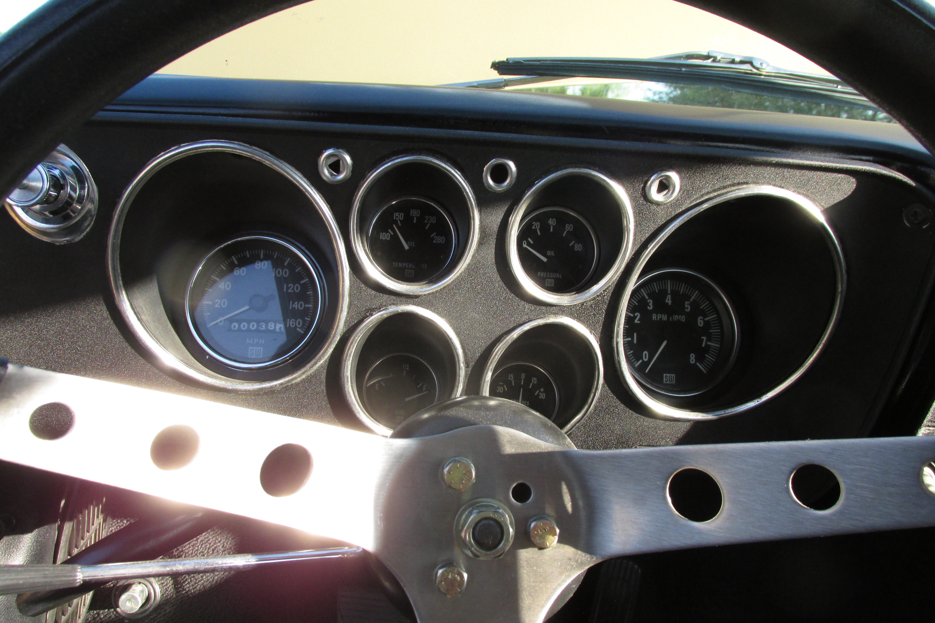 1966 Chevrolet Corvair 24