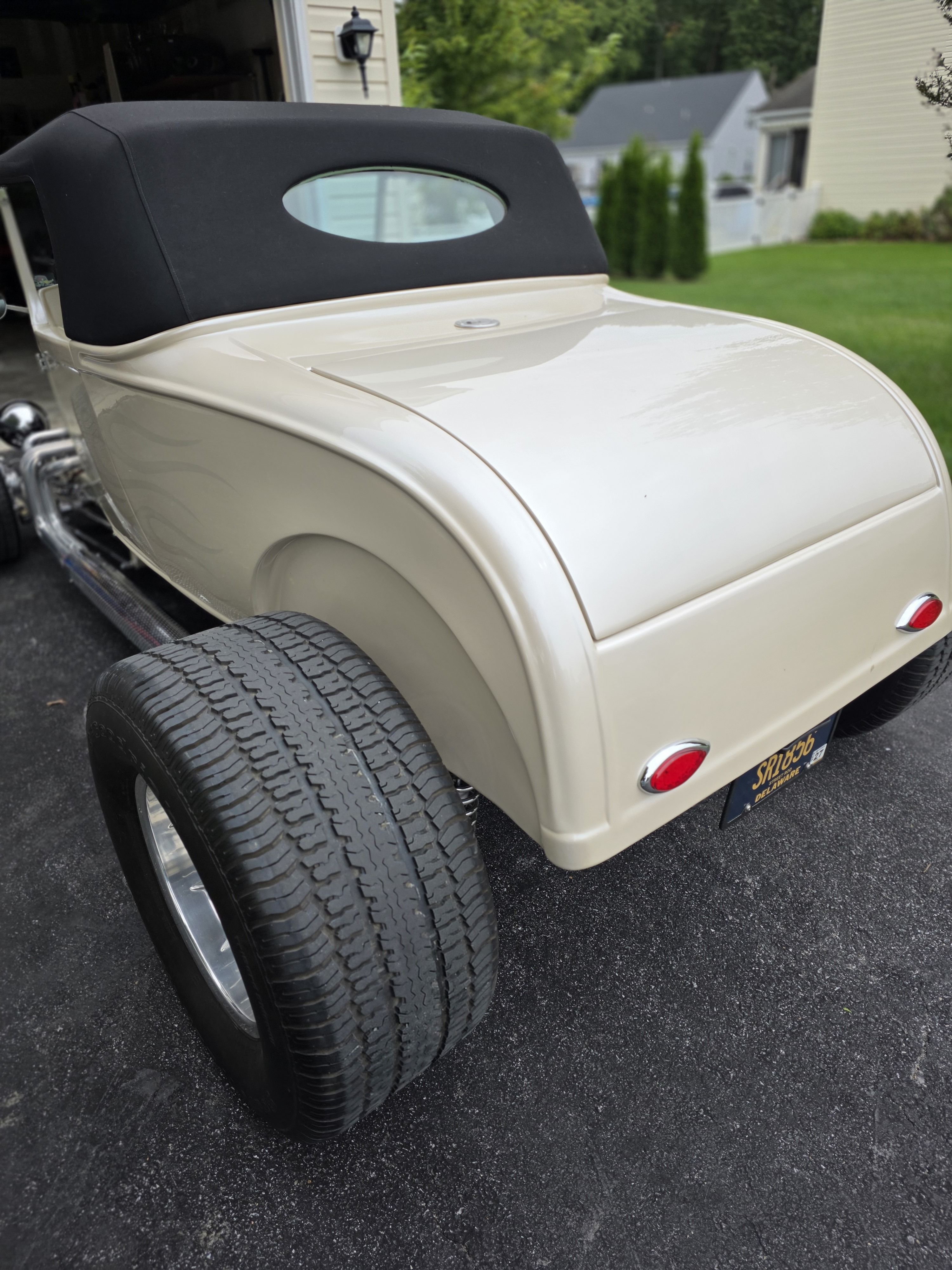 1929 Ford Roadster 19