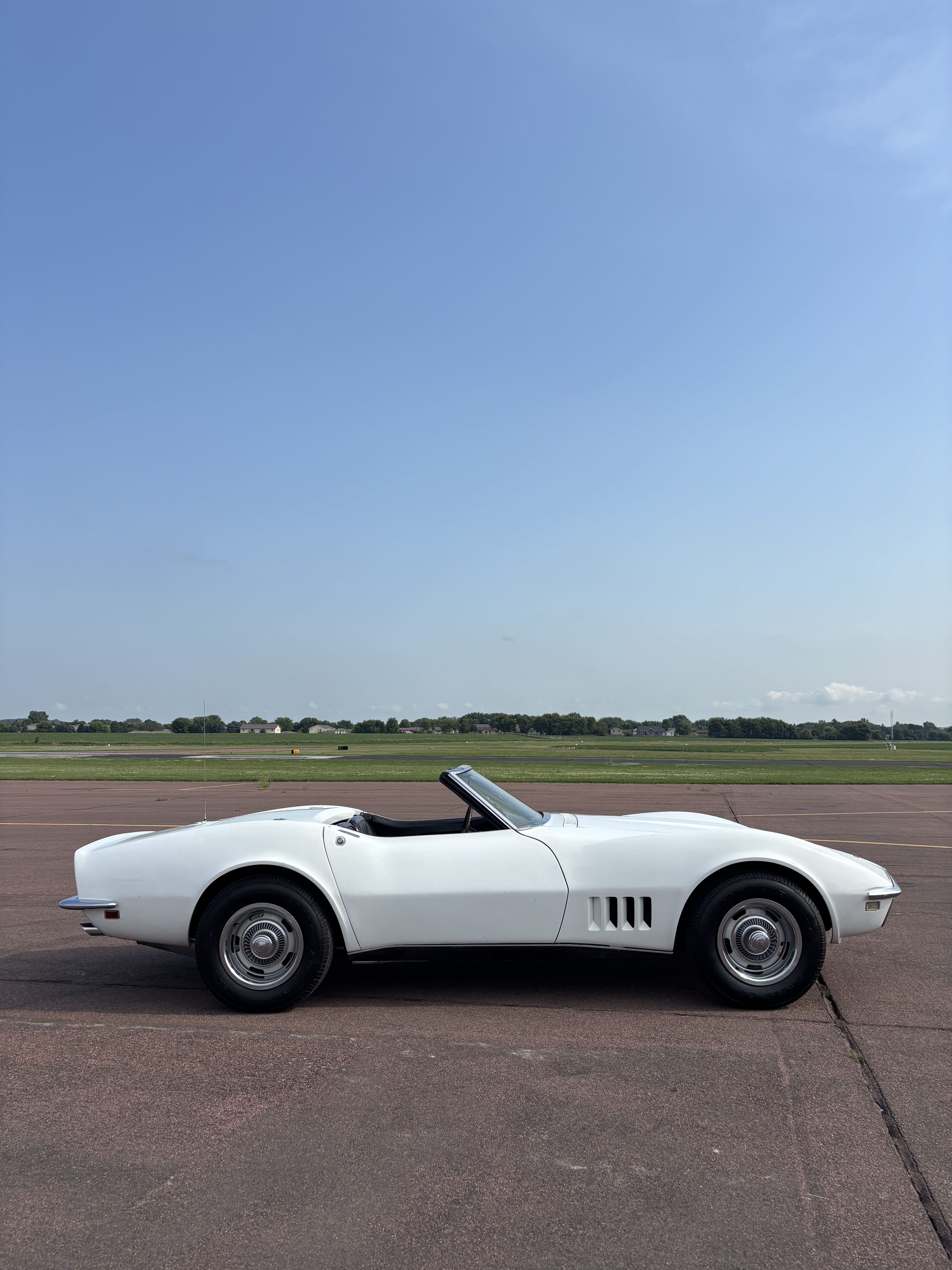 1968 Chevrolet Corvette 2