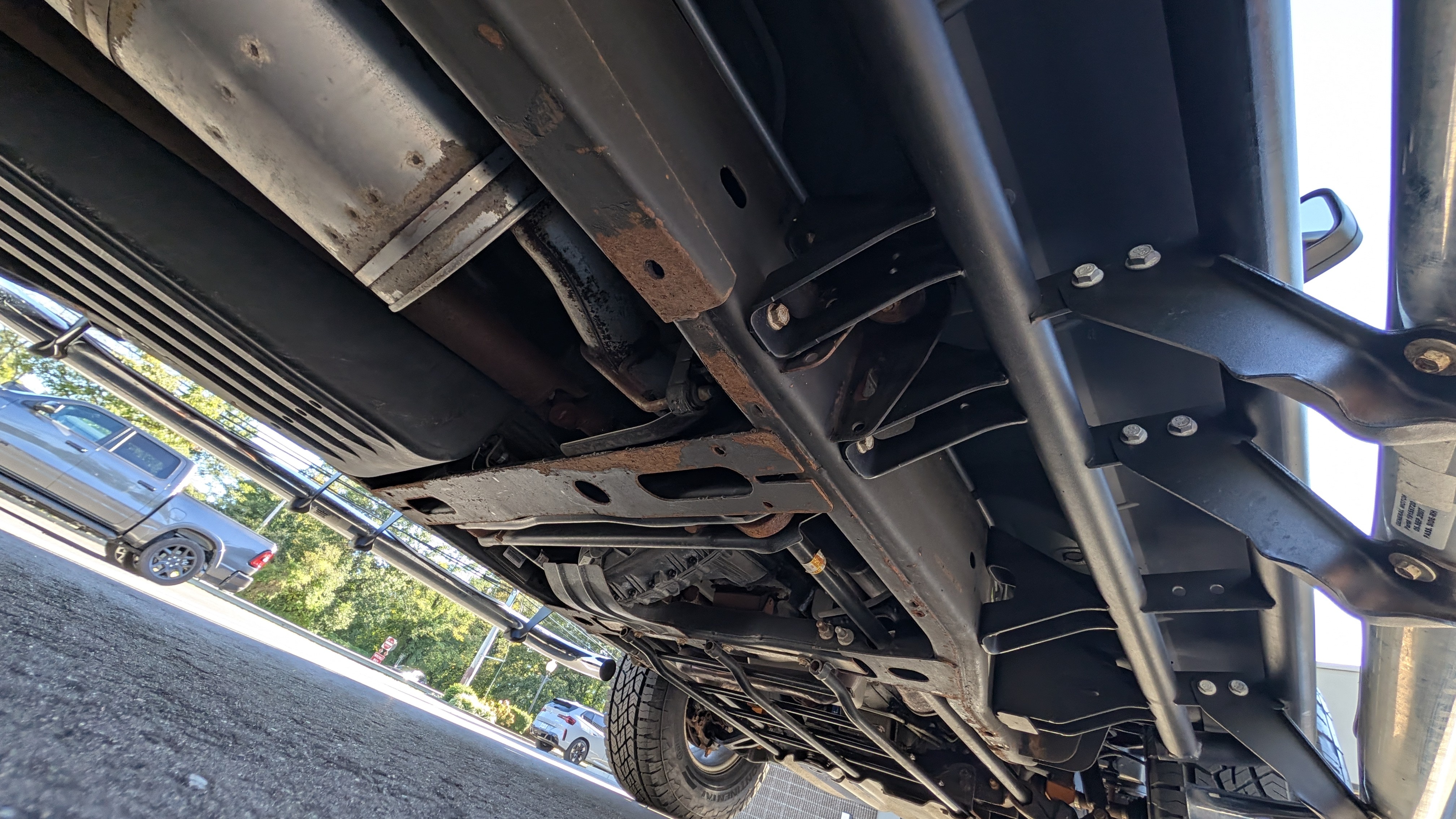2008 Hummer H2 216
