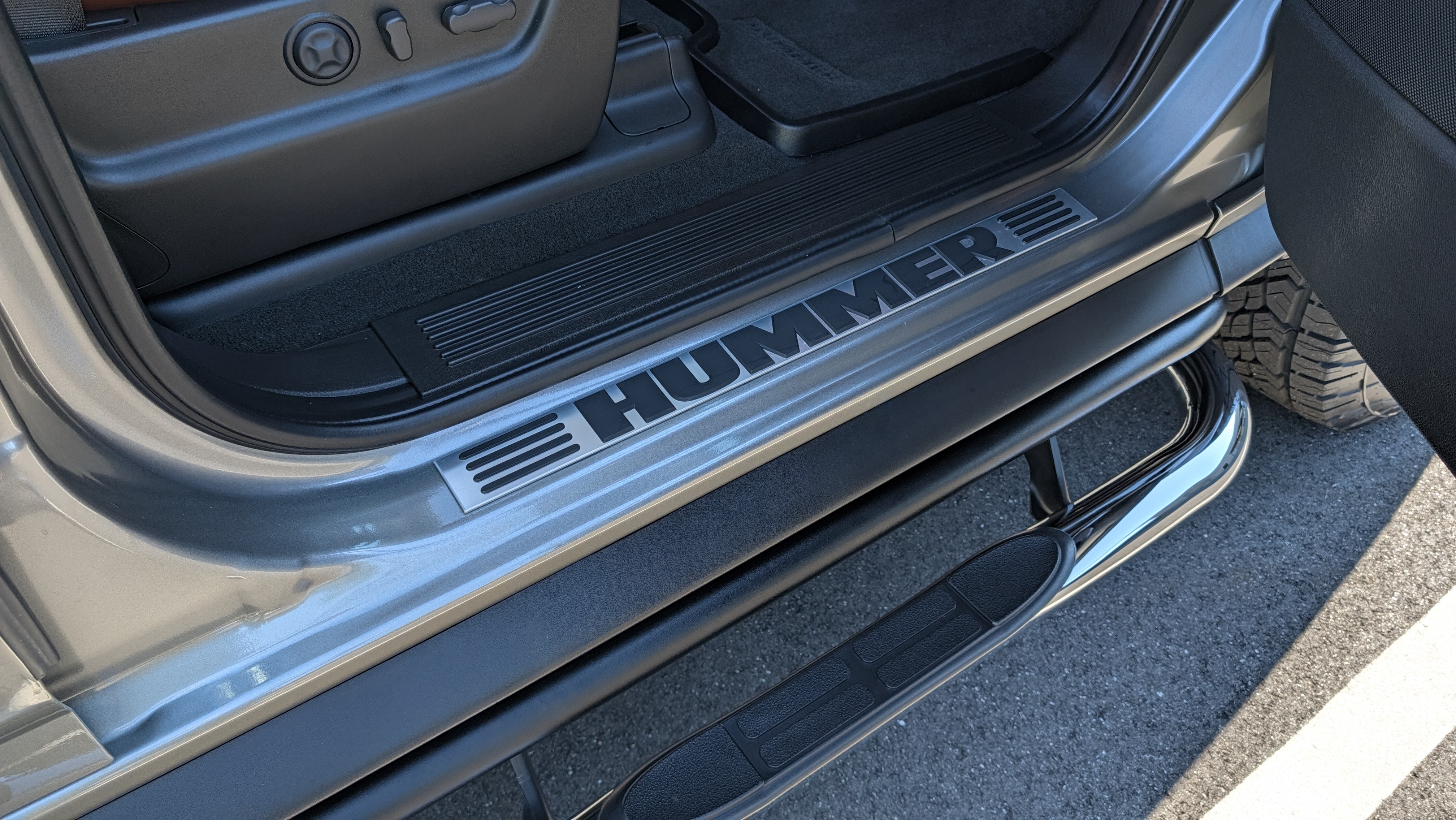 2008 Hummer H2 229