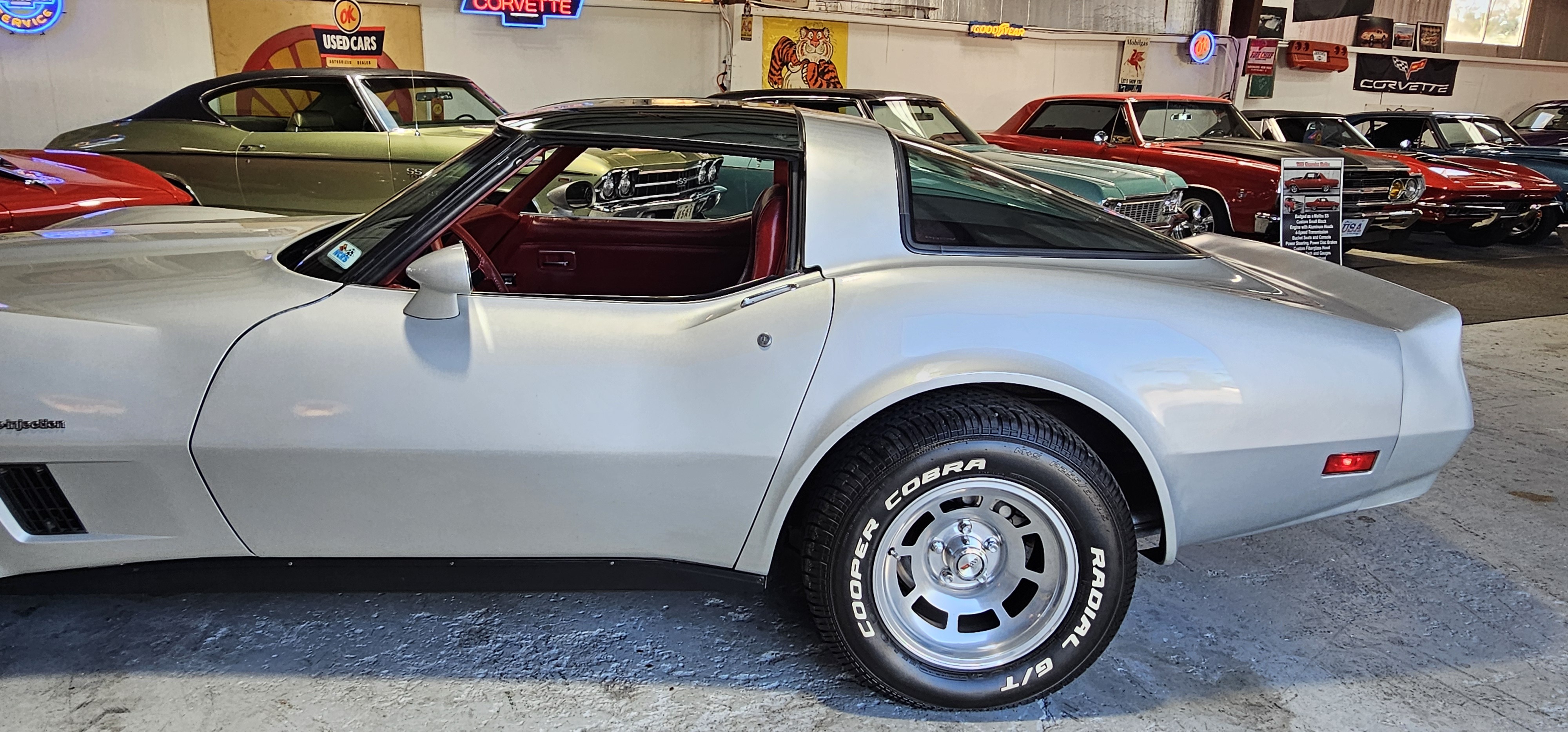 1982 CHEVROLET CORVETTE 26