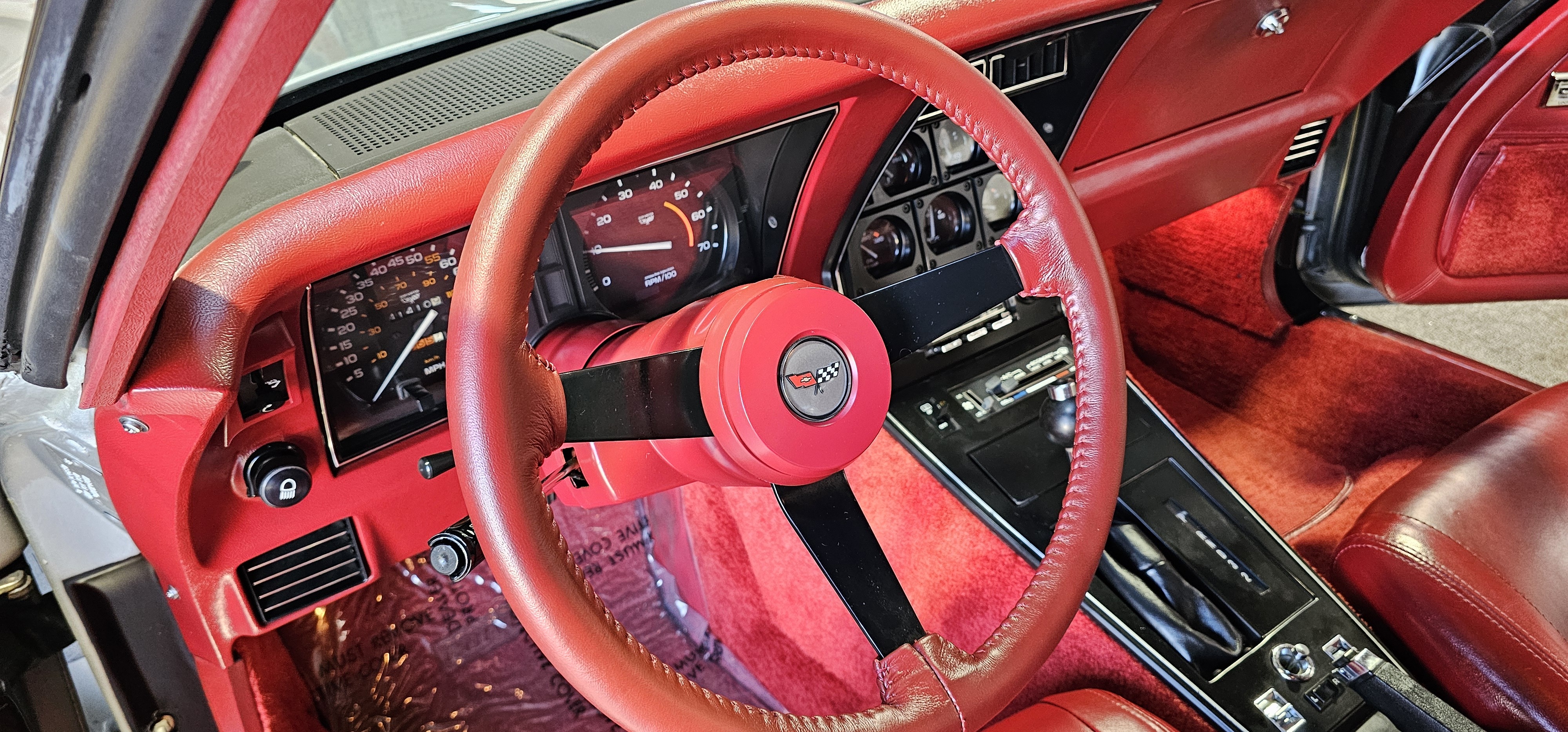 1982 CHEVROLET CORVETTE 47