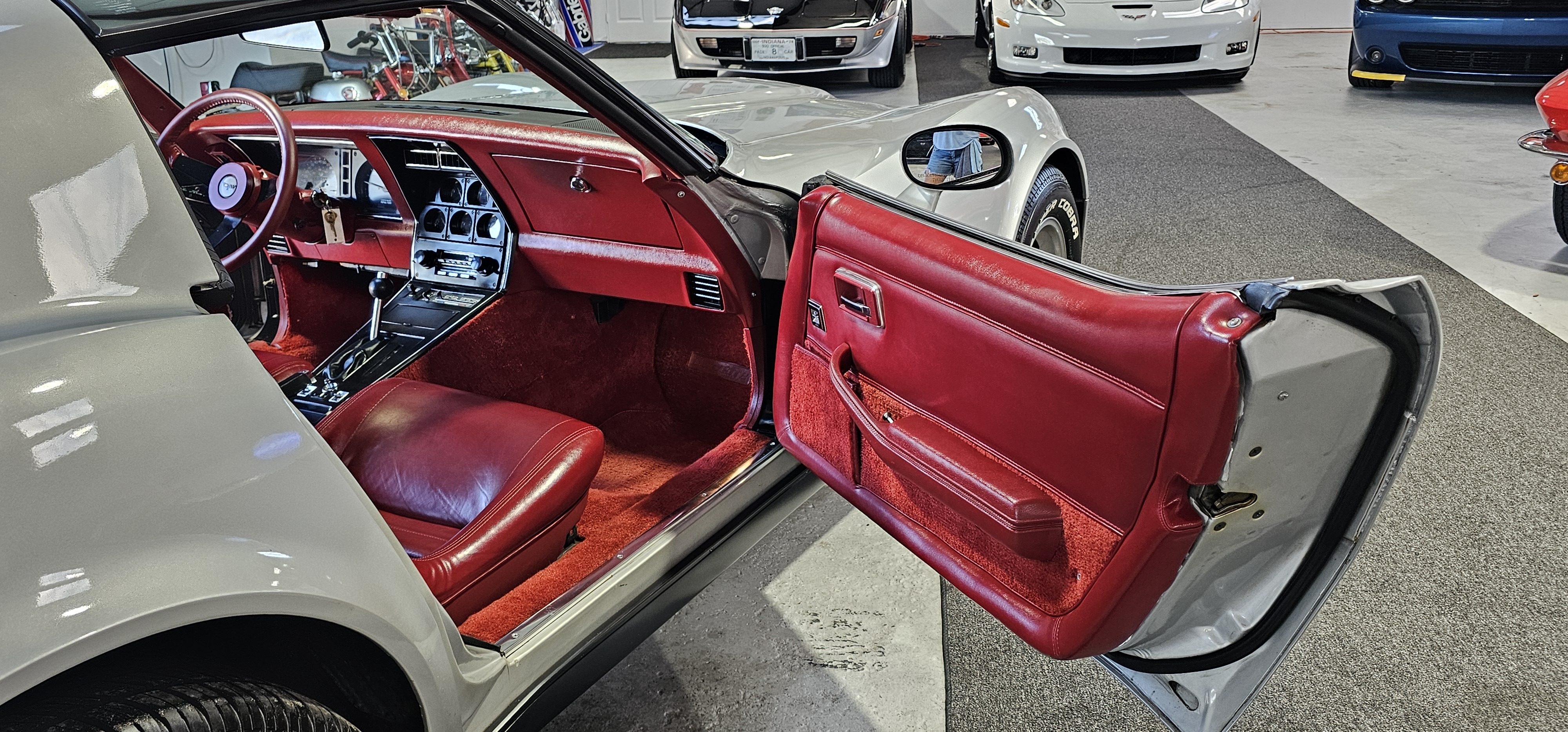 1982 CHEVROLET CORVETTE 57