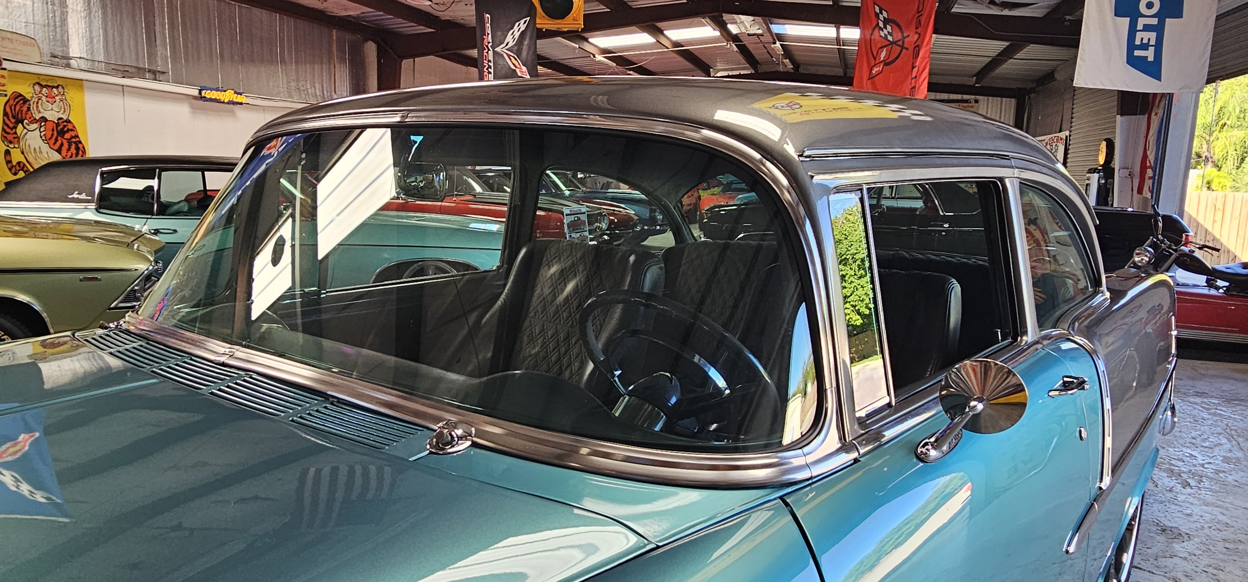 1955 CHEVROLET 210 22
