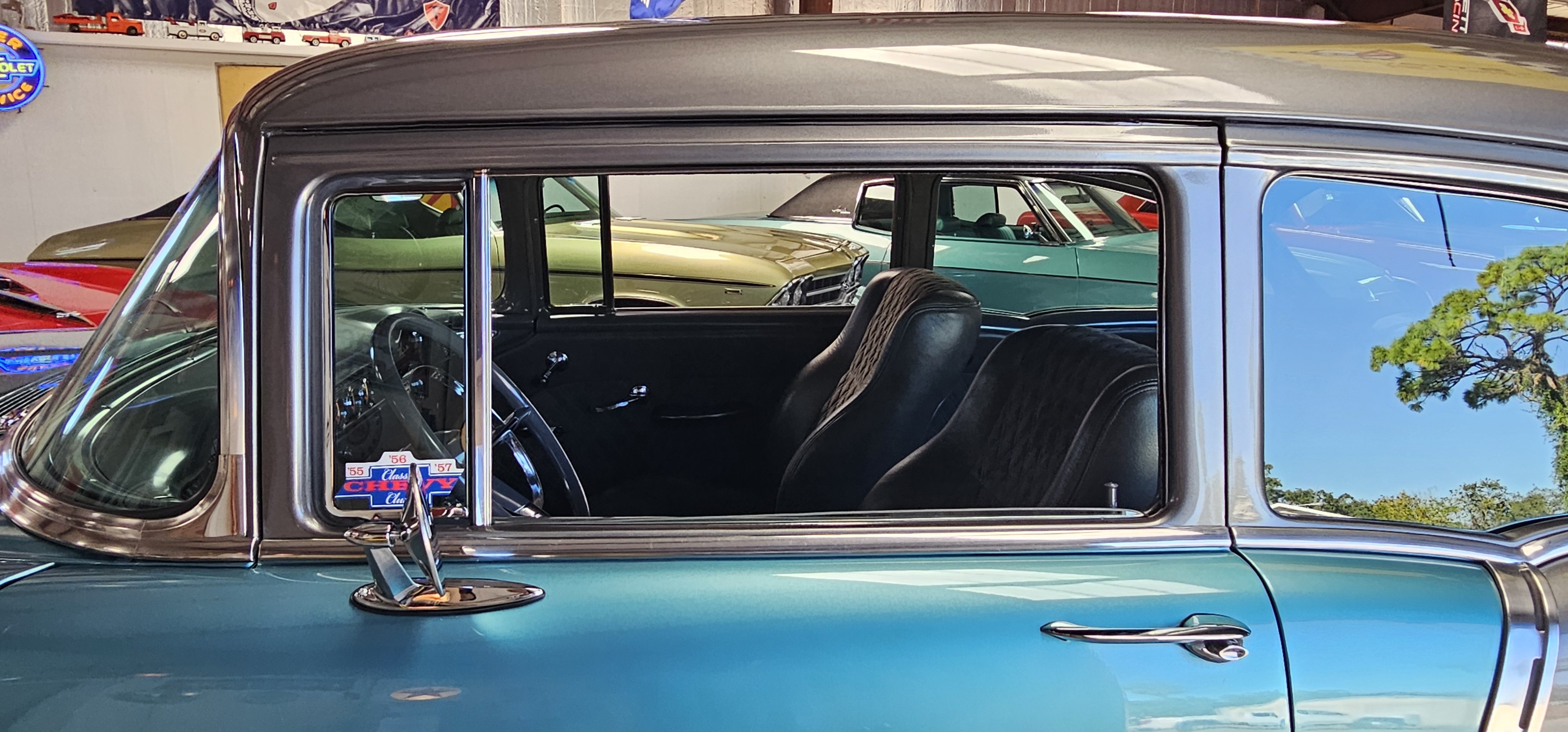 1955 CHEVROLET 210 23