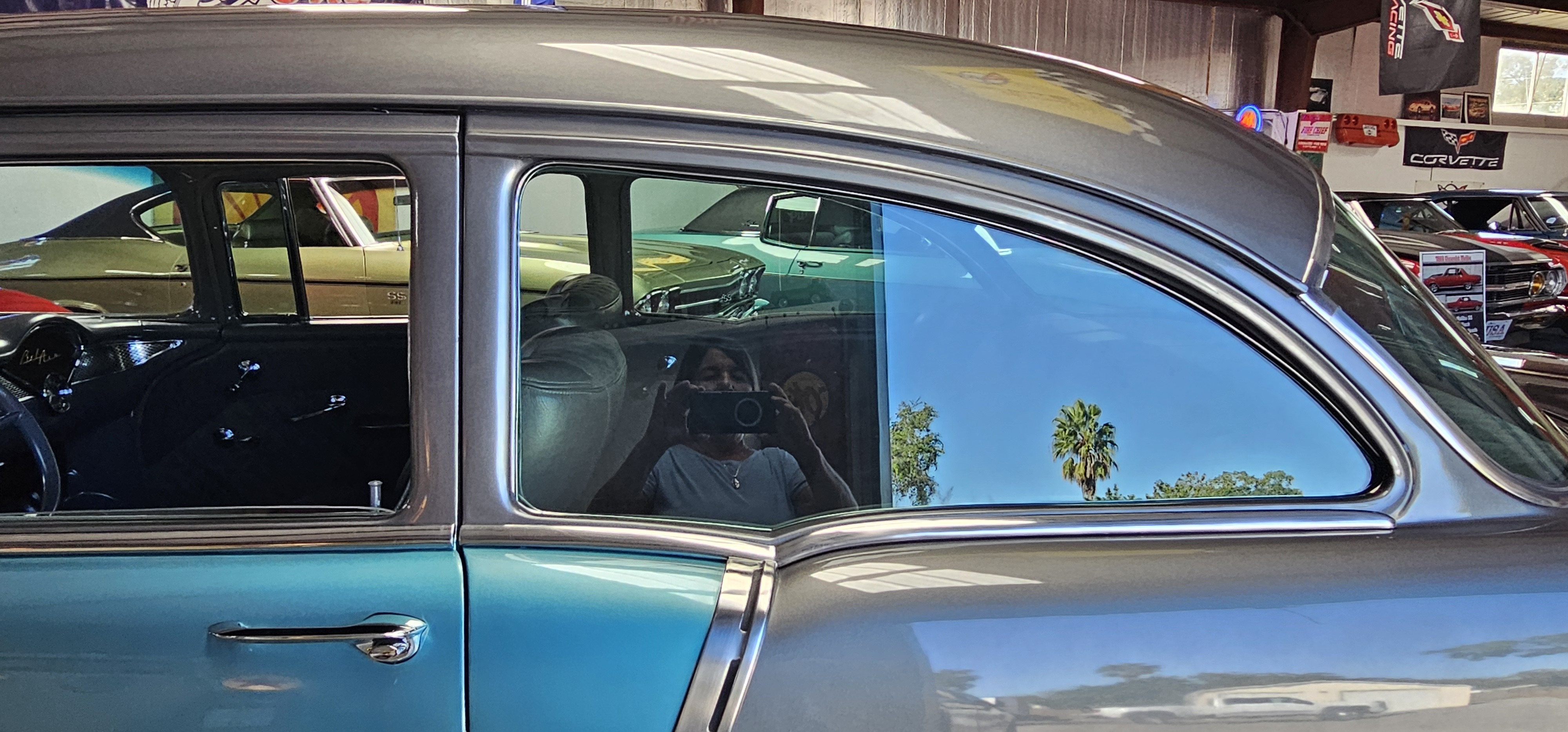 1955 CHEVROLET 210 24