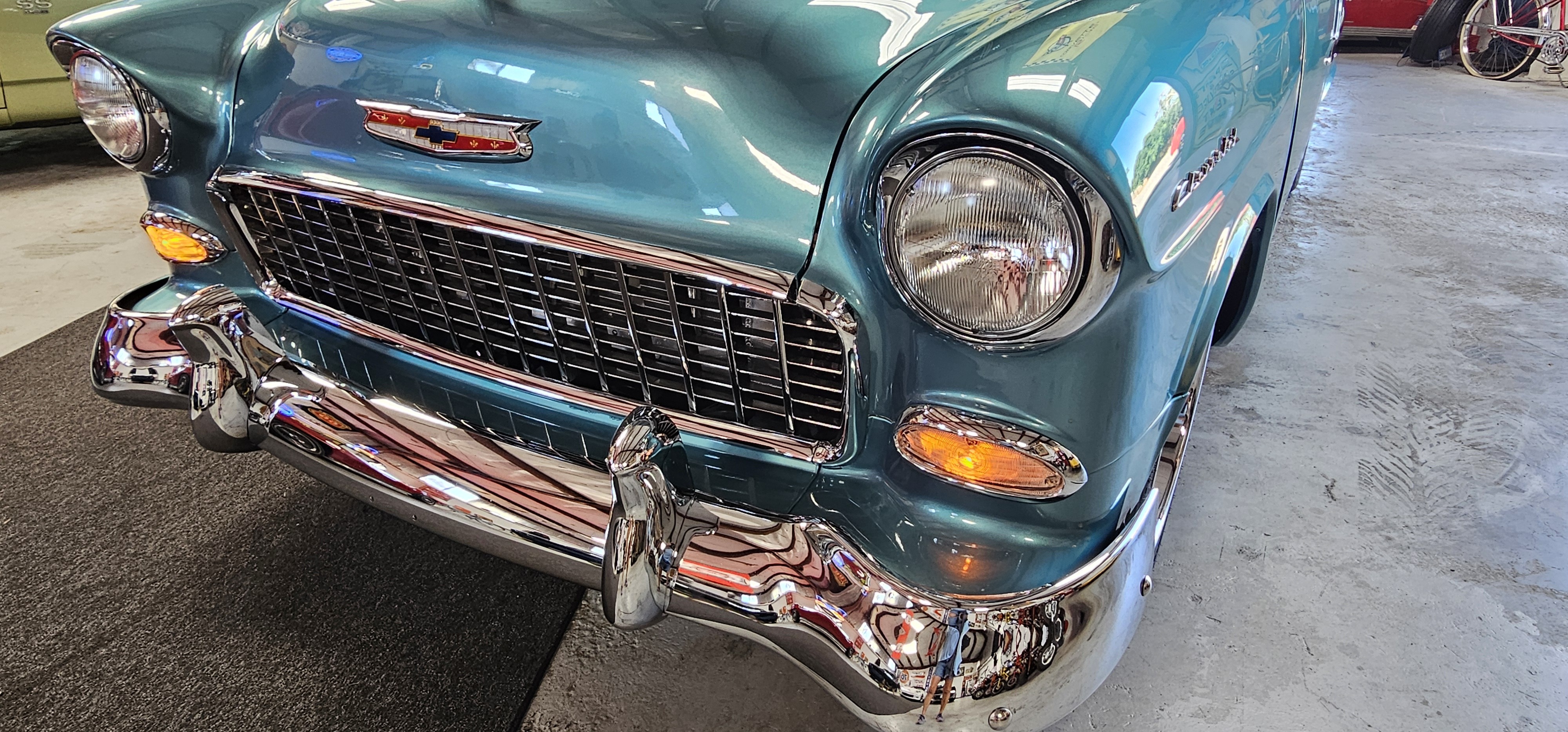 1955 CHEVROLET 210 36
